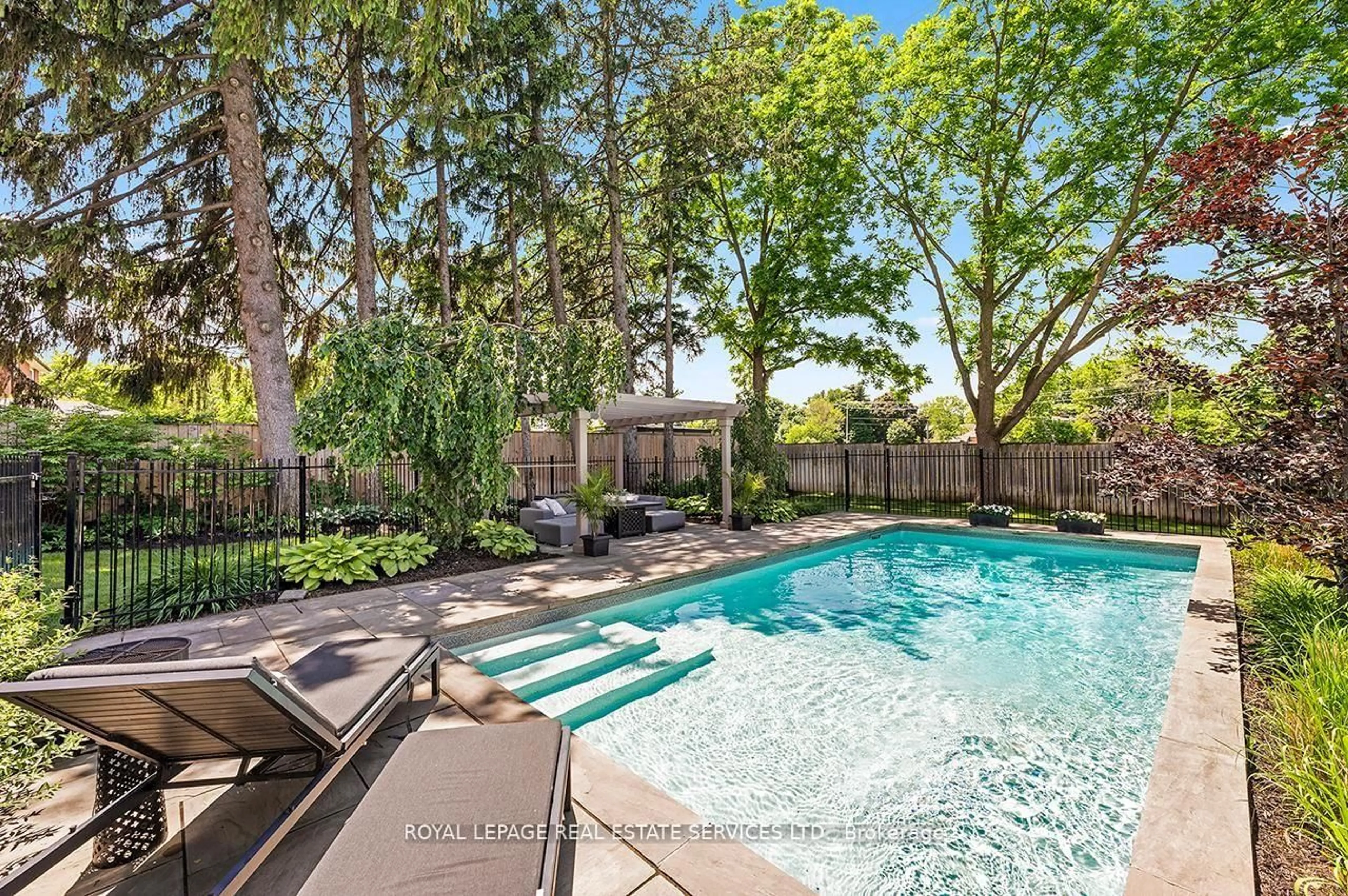 Pool for 24 Jopling Ave, Toronto Ontario M9B 4E7