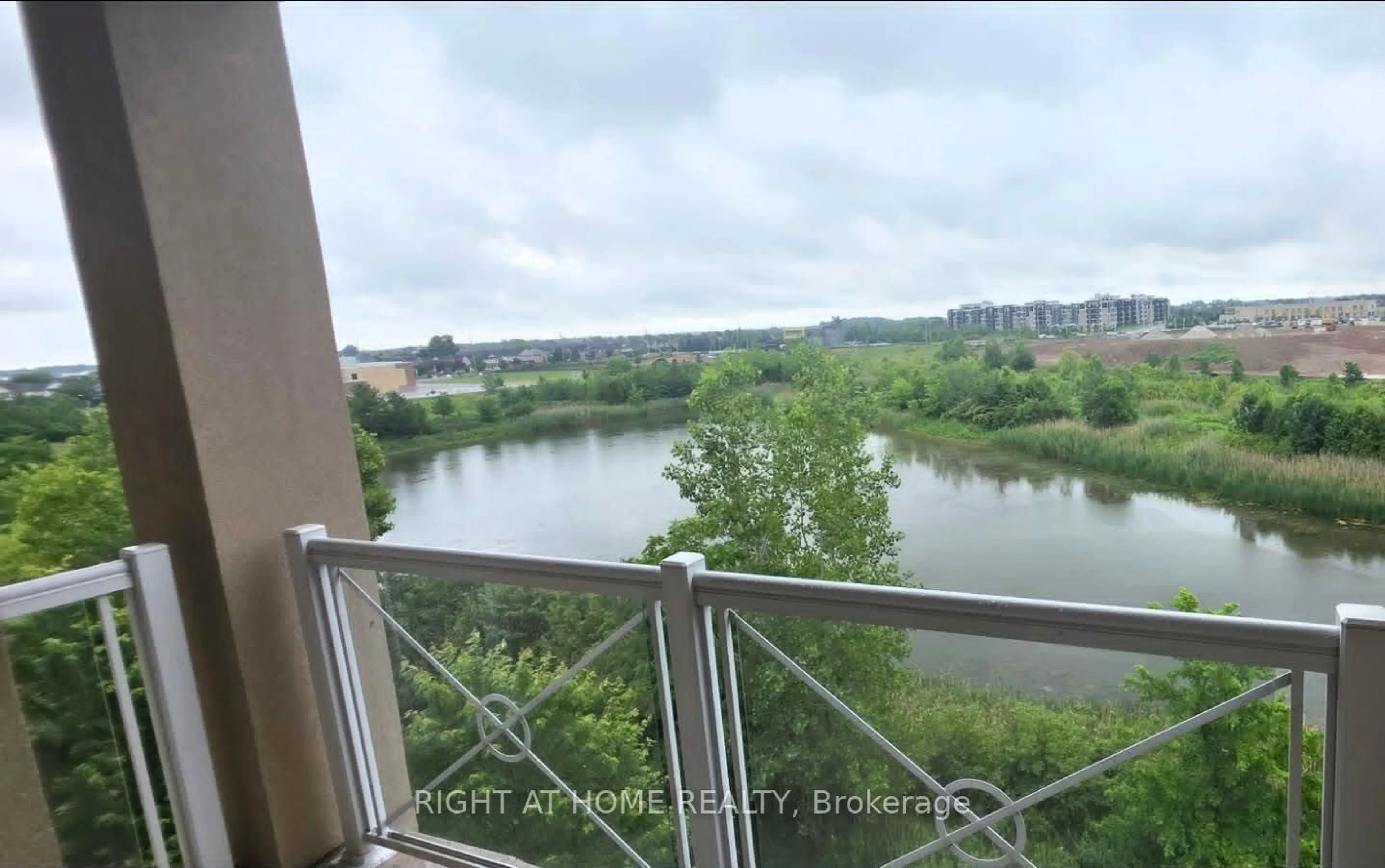 Balcony in the apartment, water/lake/river/ocean view for 1360 Costigan Rd #404, Milton Ontario L9T 0Y8