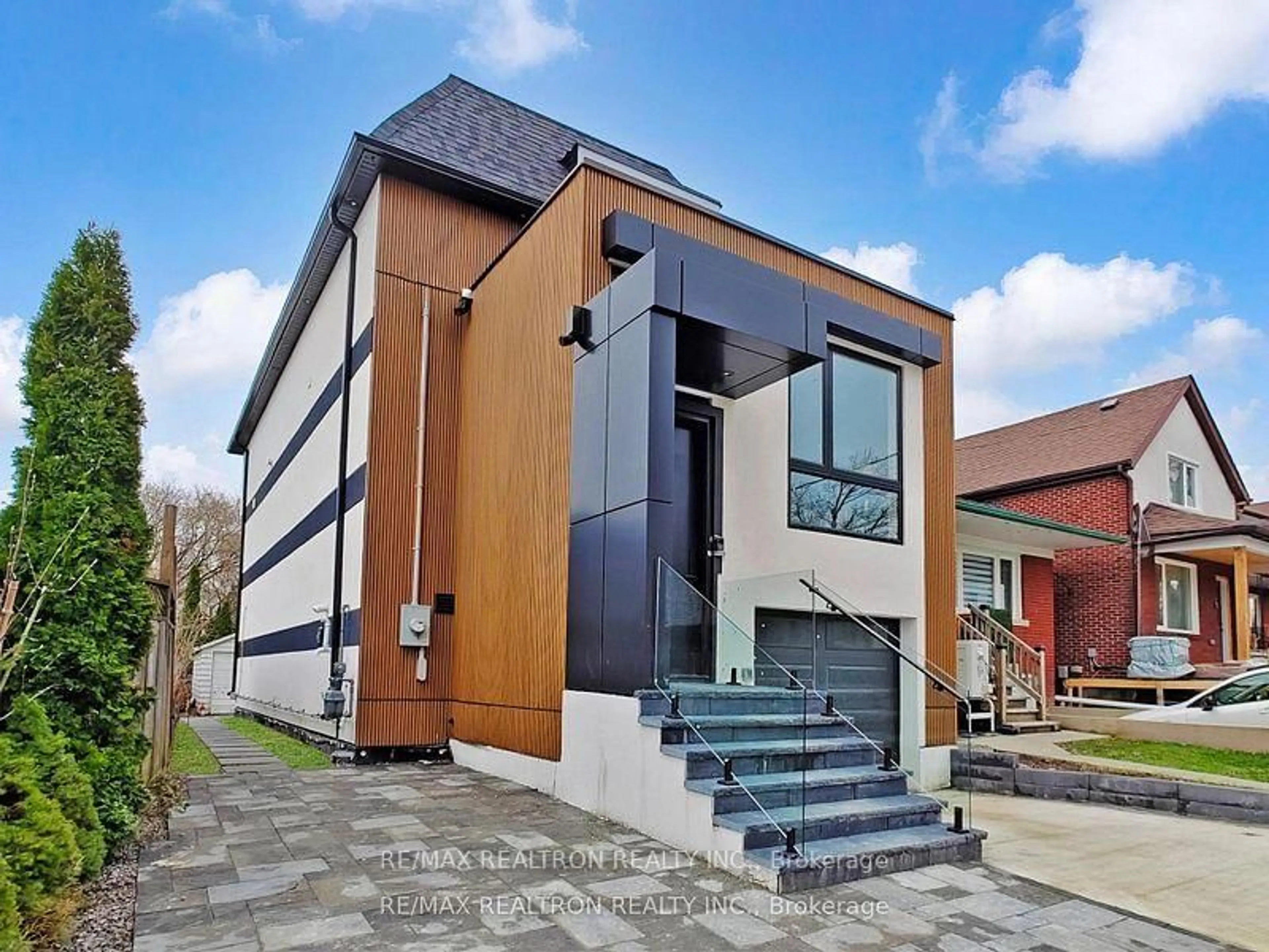 Home with brick exterior material, unknown for 41 Algoma St, Toronto Ontario M8Y 1C4