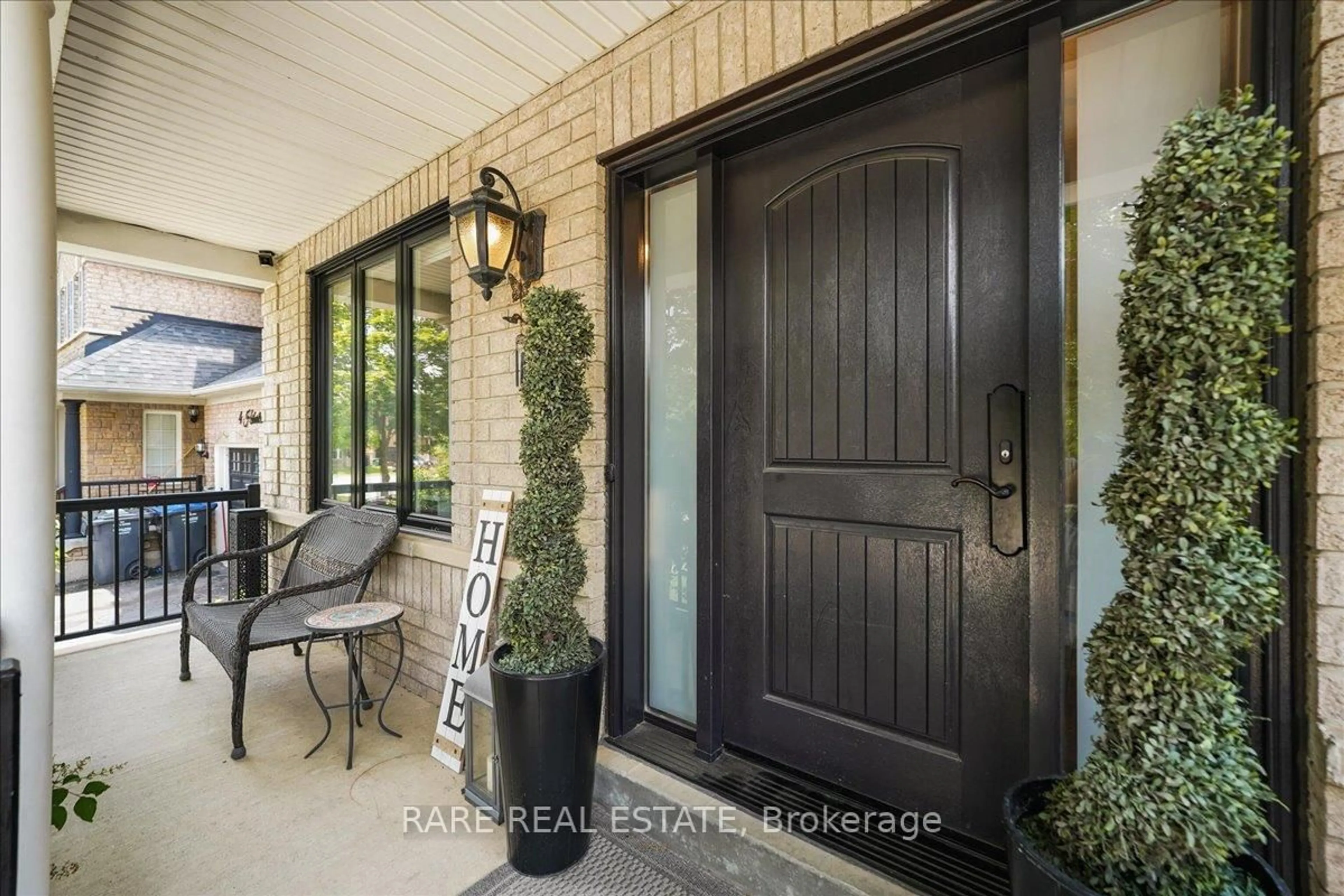Indoor entryway for 6 Hiberton Cres, Brampton Ontario L7A 3E2