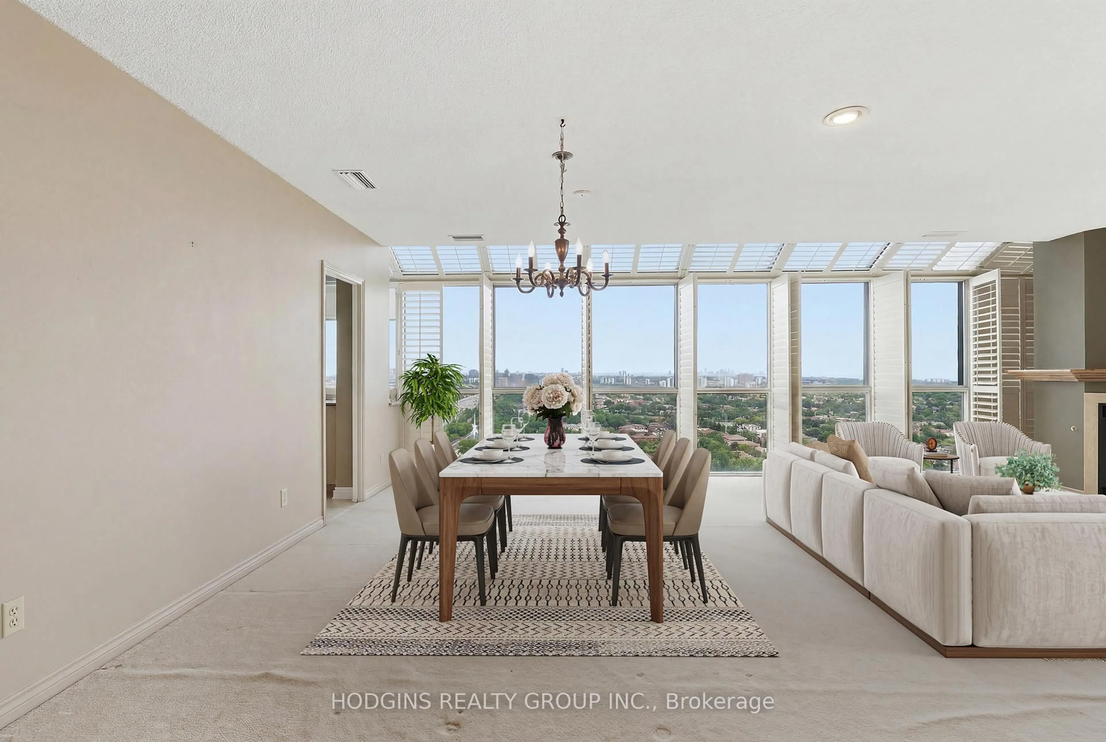 Dining room, ceramic/tile floor for 880 Dundas St #PH5, Mississauga Ontario L5C 4H3