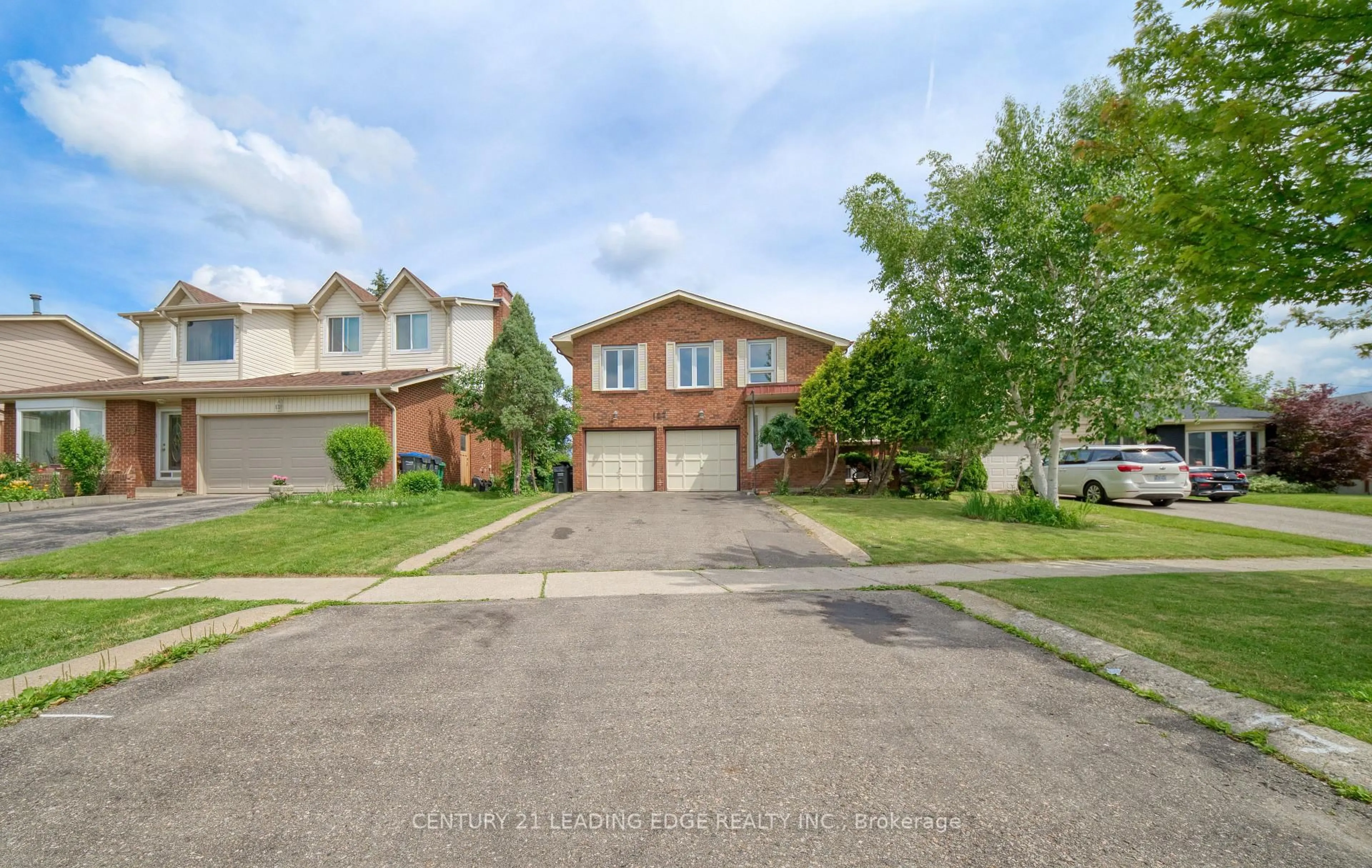 Unknown for 127 Elgin Dr, Brampton Ontario L6Y 2E7