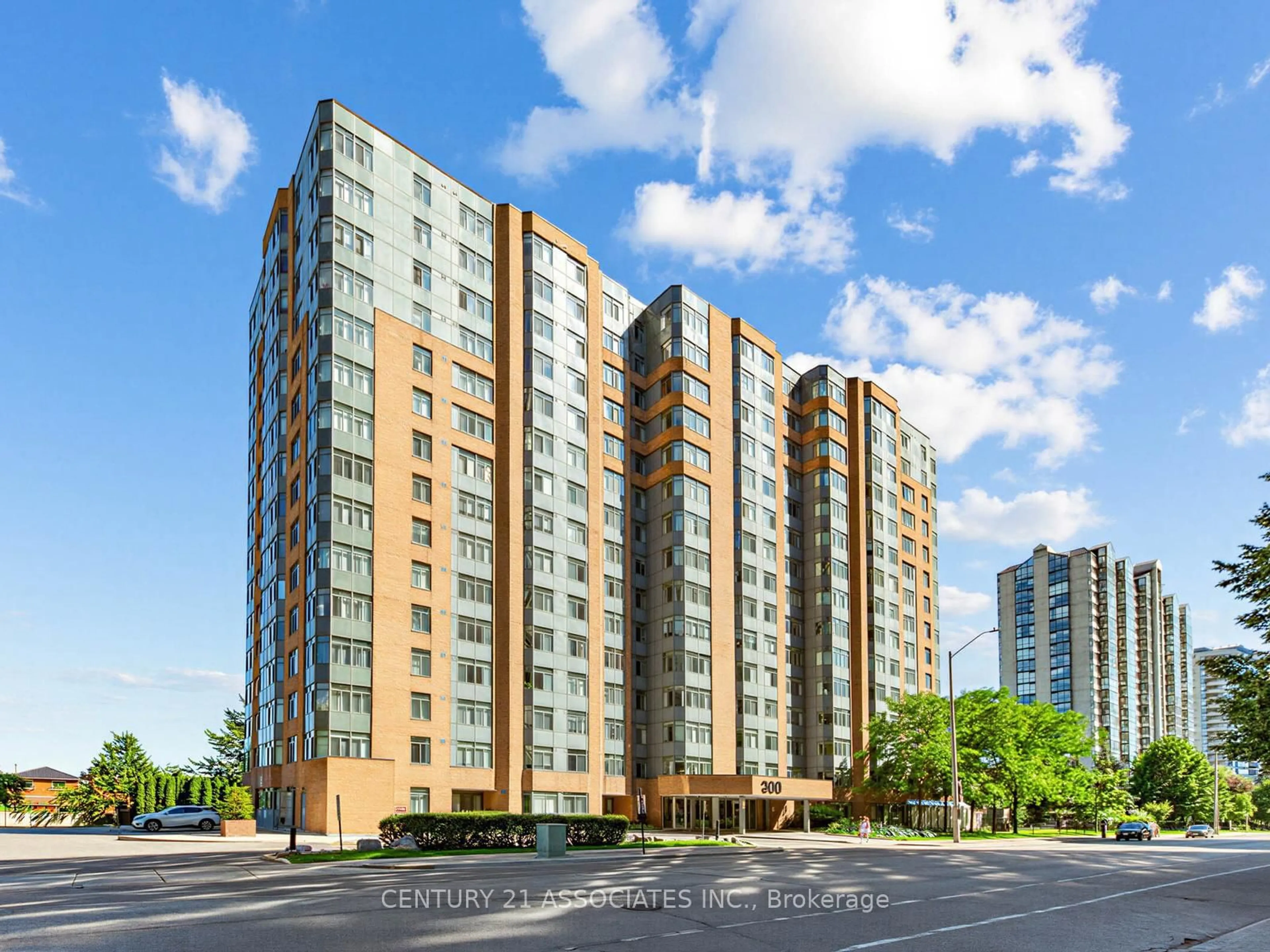 Unknown for 300 webb Dr #204, Mississauga Ontario L5B 3W3