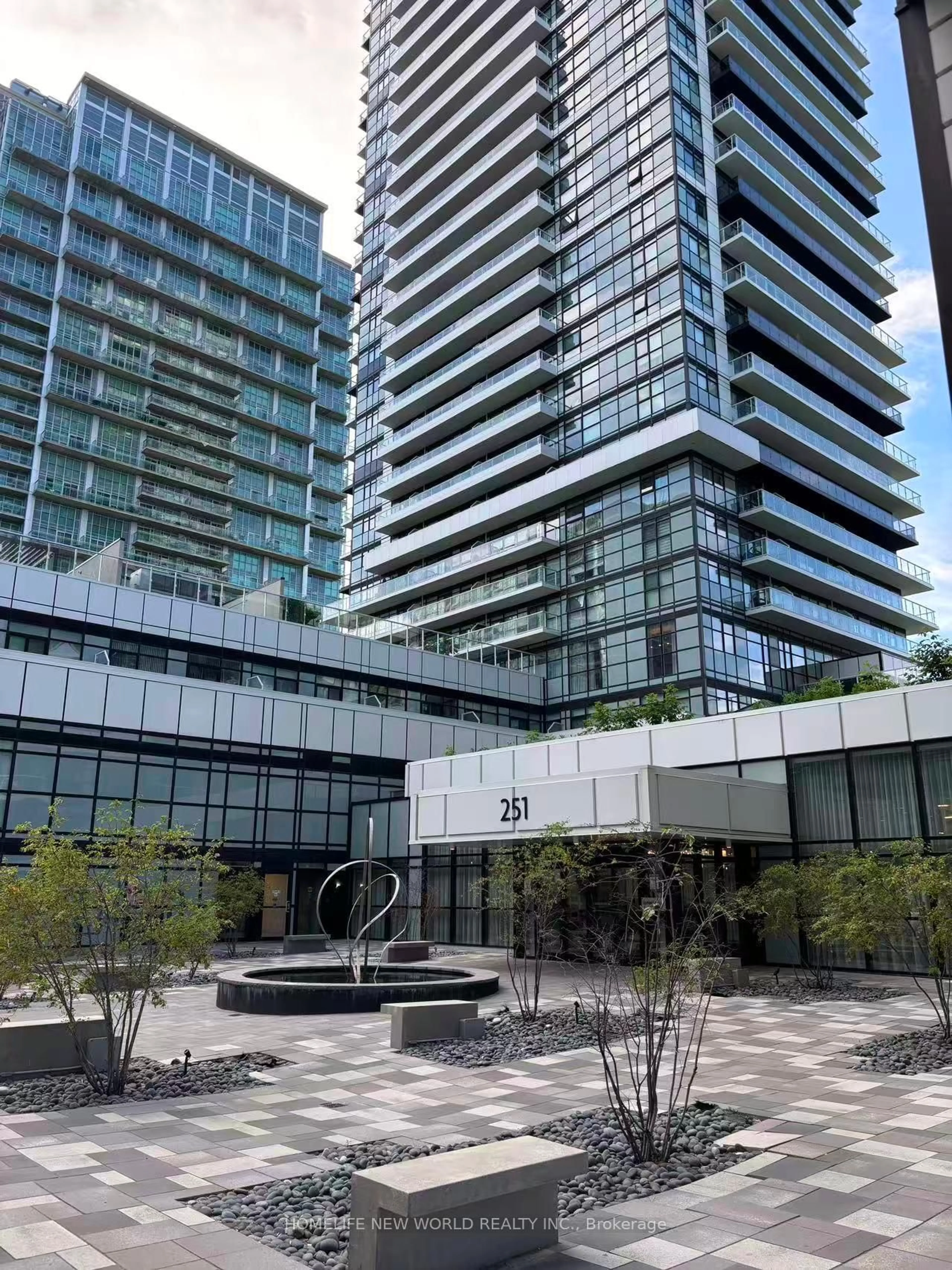 Indoor foyer for 251 Manitoba St #2506, Toronto Ontario M8Y 1C9