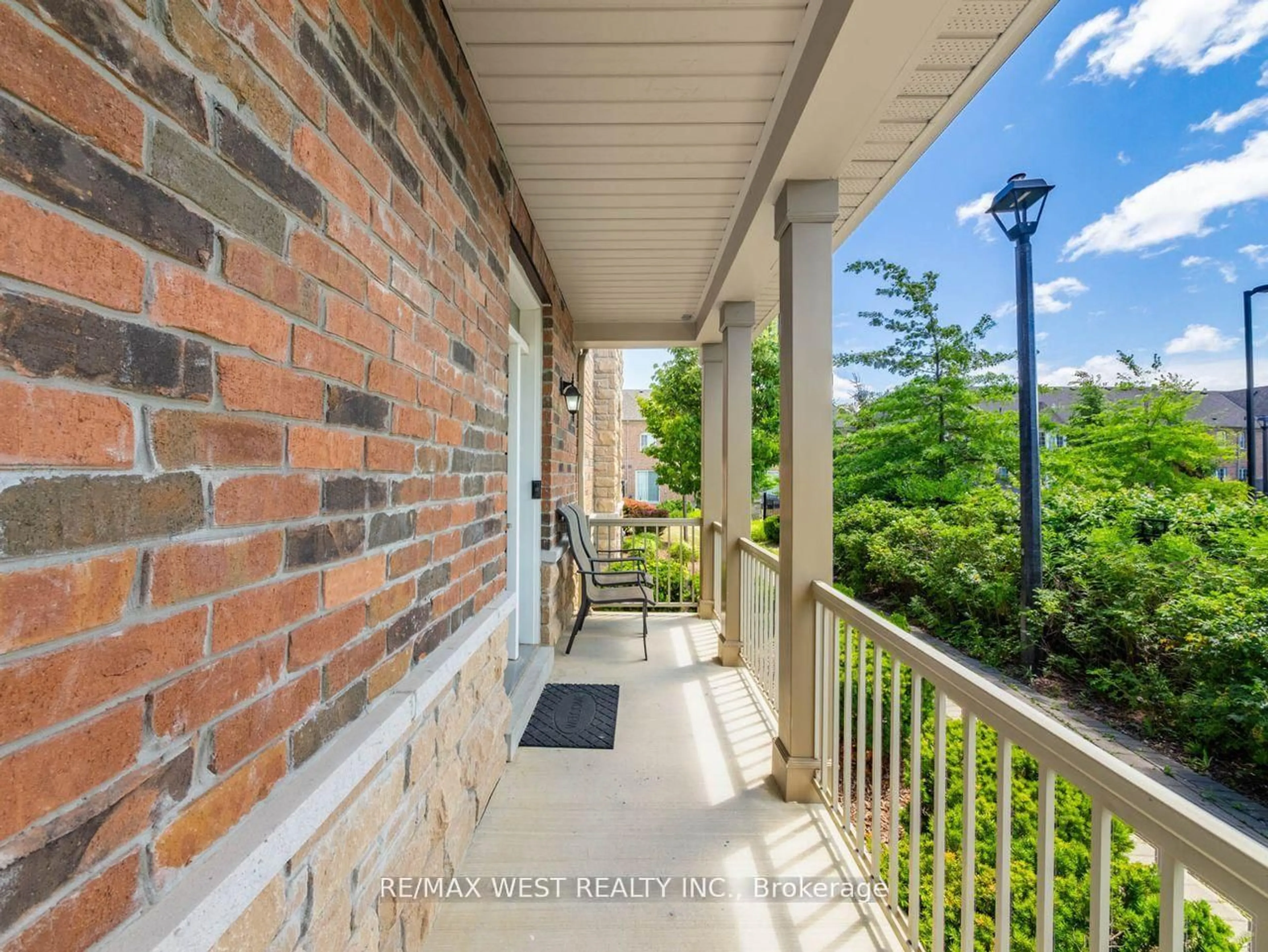 Unknown for 60 Utopia Way, Brampton Ontario L6P 0X1