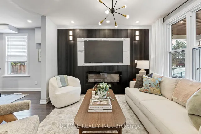 15 Burlington St, Toronto 5