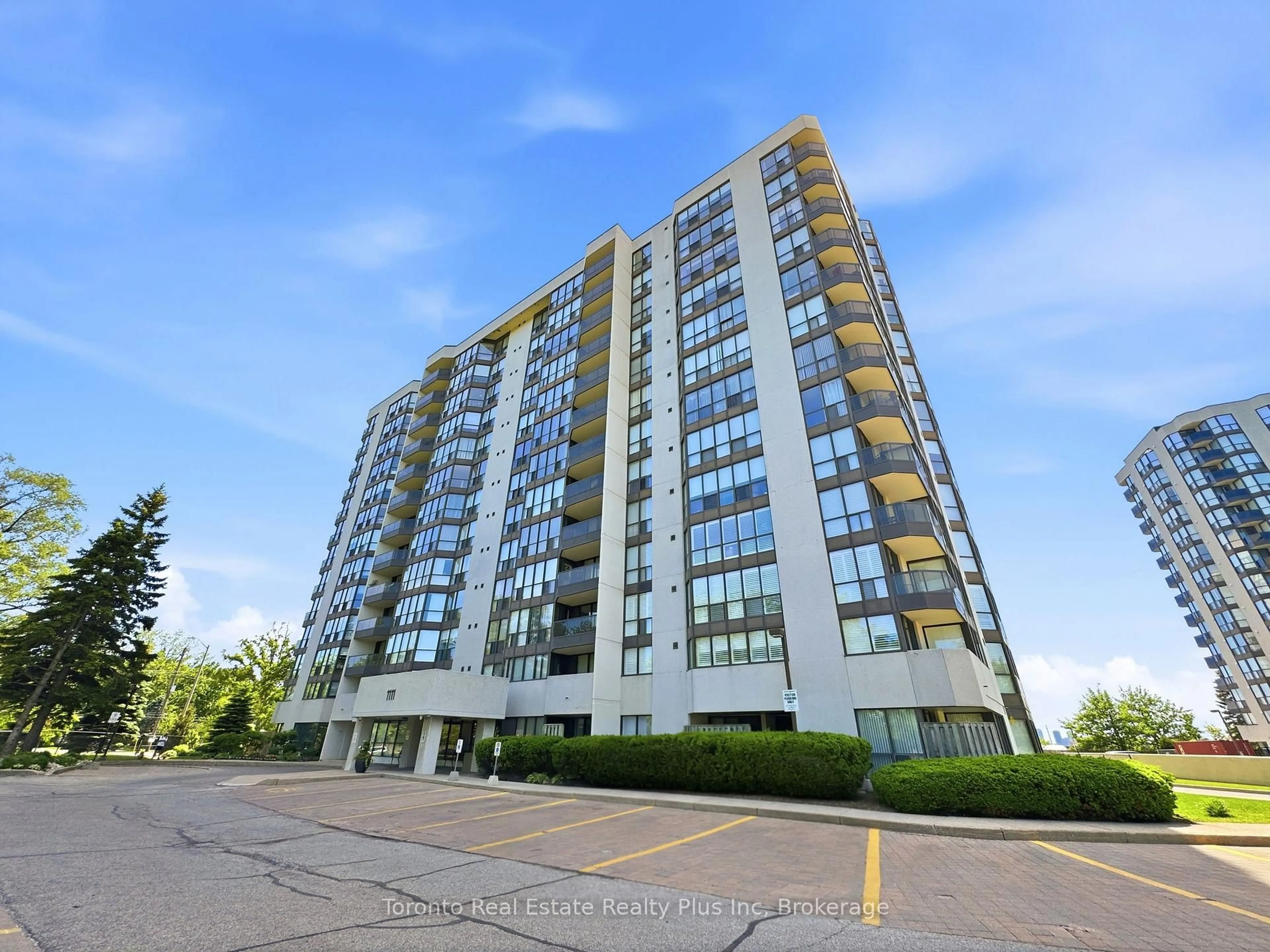 Unknown for 1111 Bough Beeches Blvd #203, Mississauga Ontario L4W 4N1