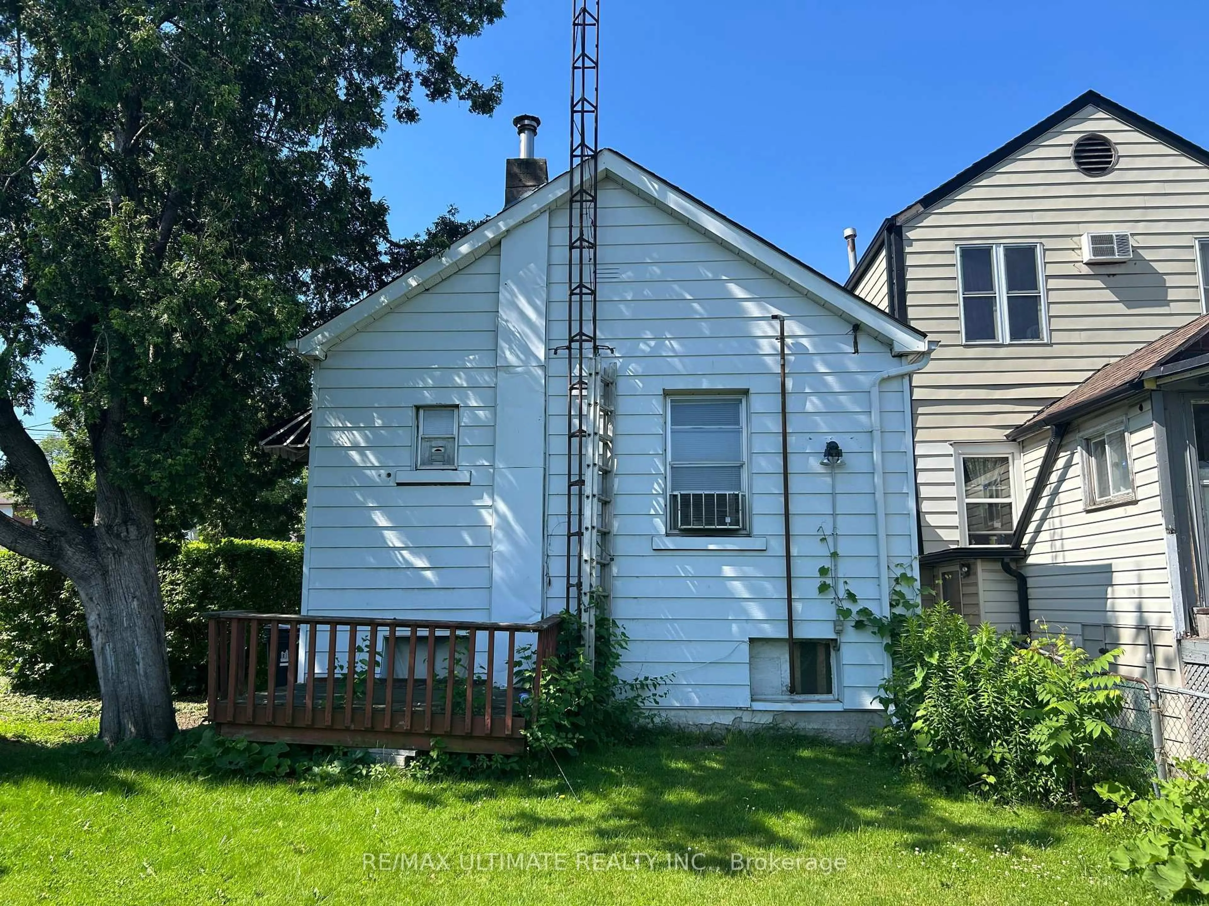 Unknown for 89 Brownville Ave, Toronto Ontario M6N 4L2
