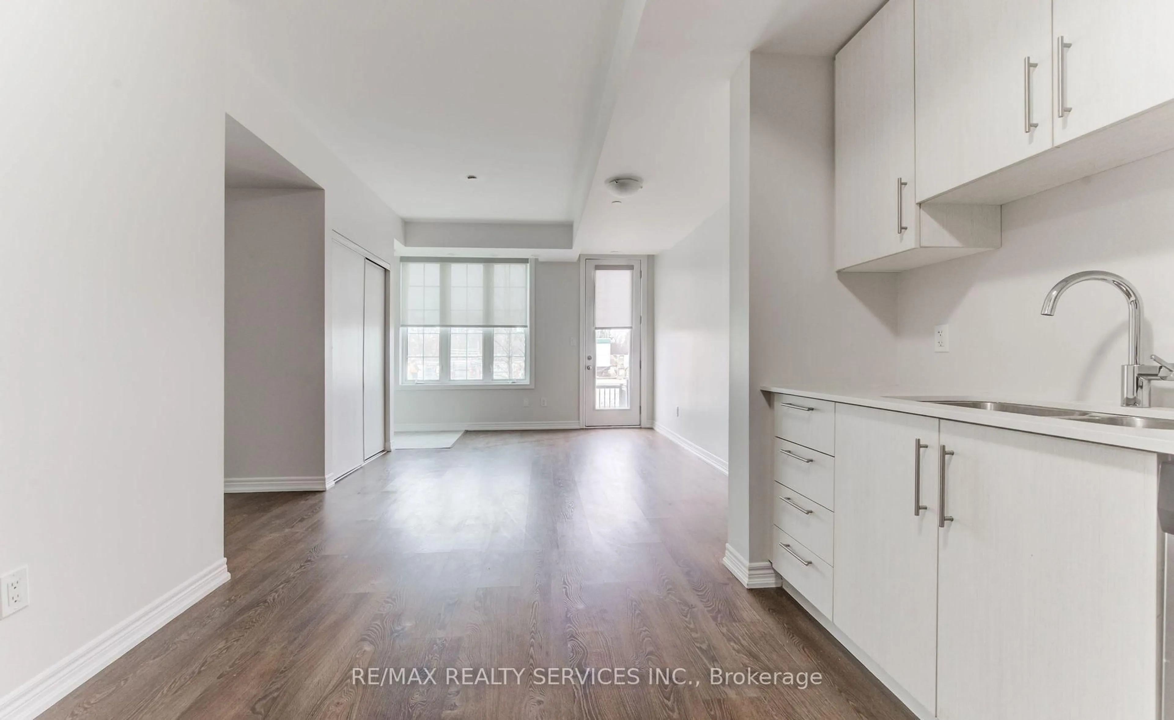 A pic of a room for 2205 Lillykin St #4, Oakville Ontario L6H 7H2
