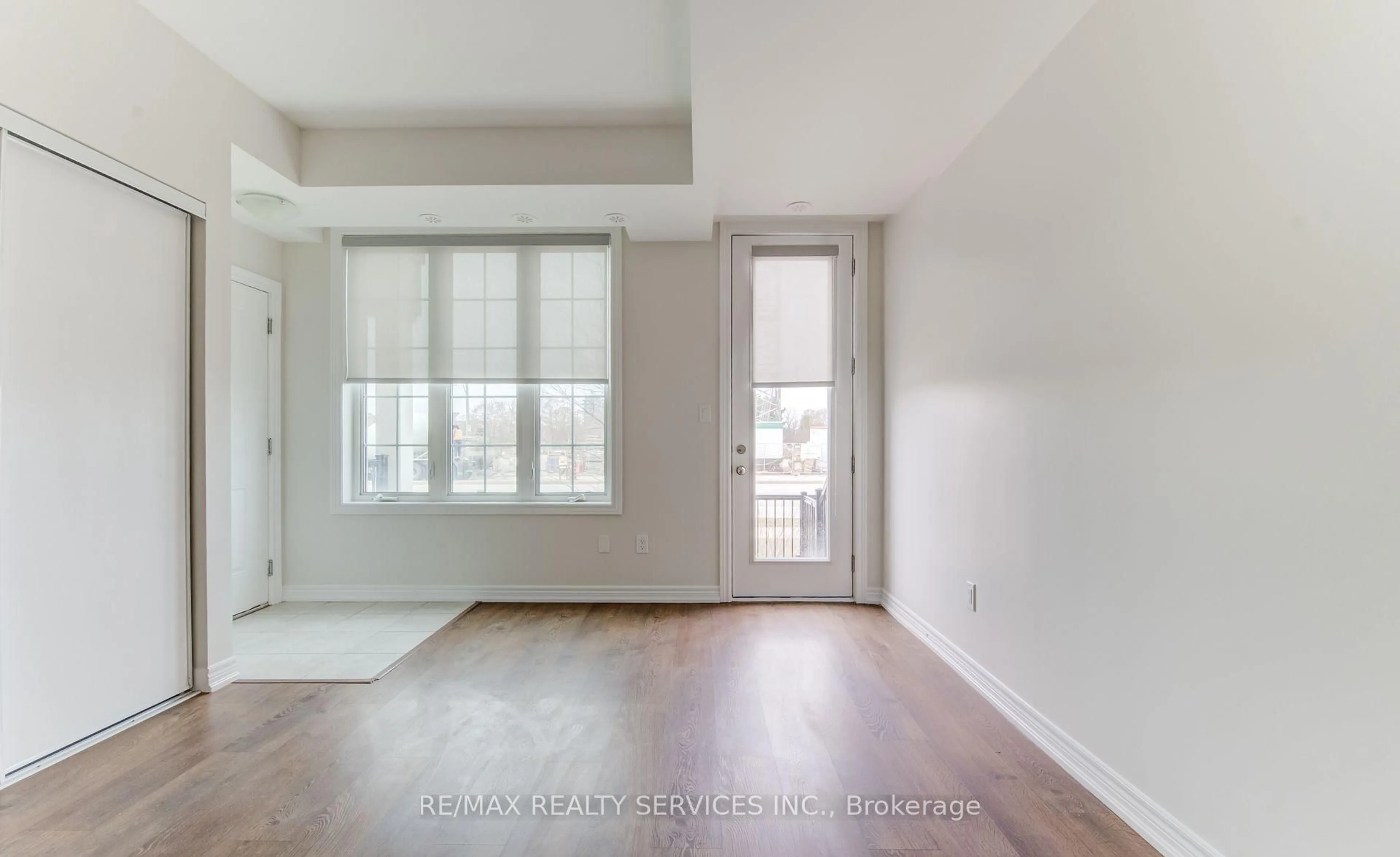 Unknown for 2205 Lillykin St #4, Oakville Ontario L6H 7H2