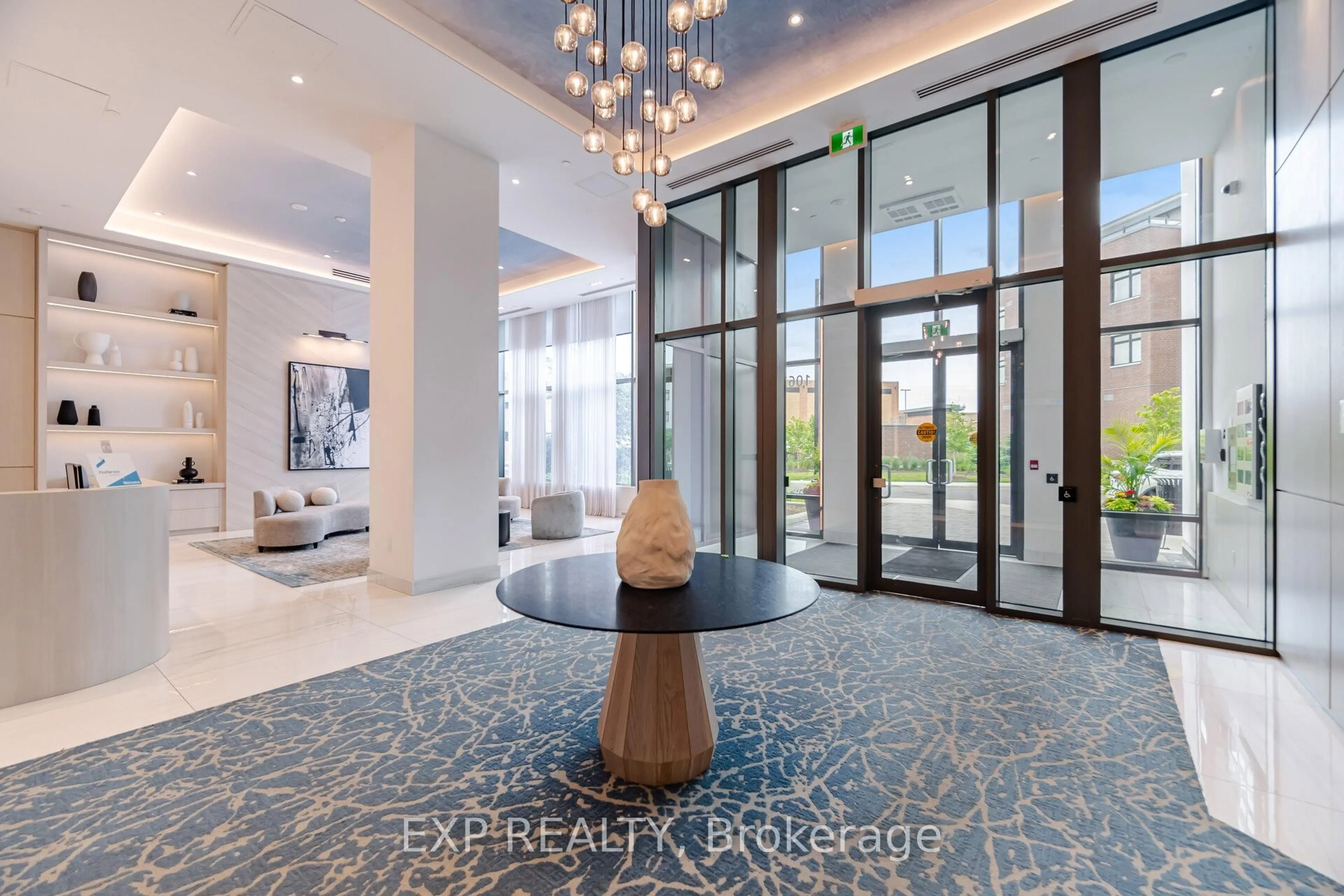 Indoor foyer for 1063 Douglas Mccurdy Common #805, Mississauga Ontario L5G 0C5