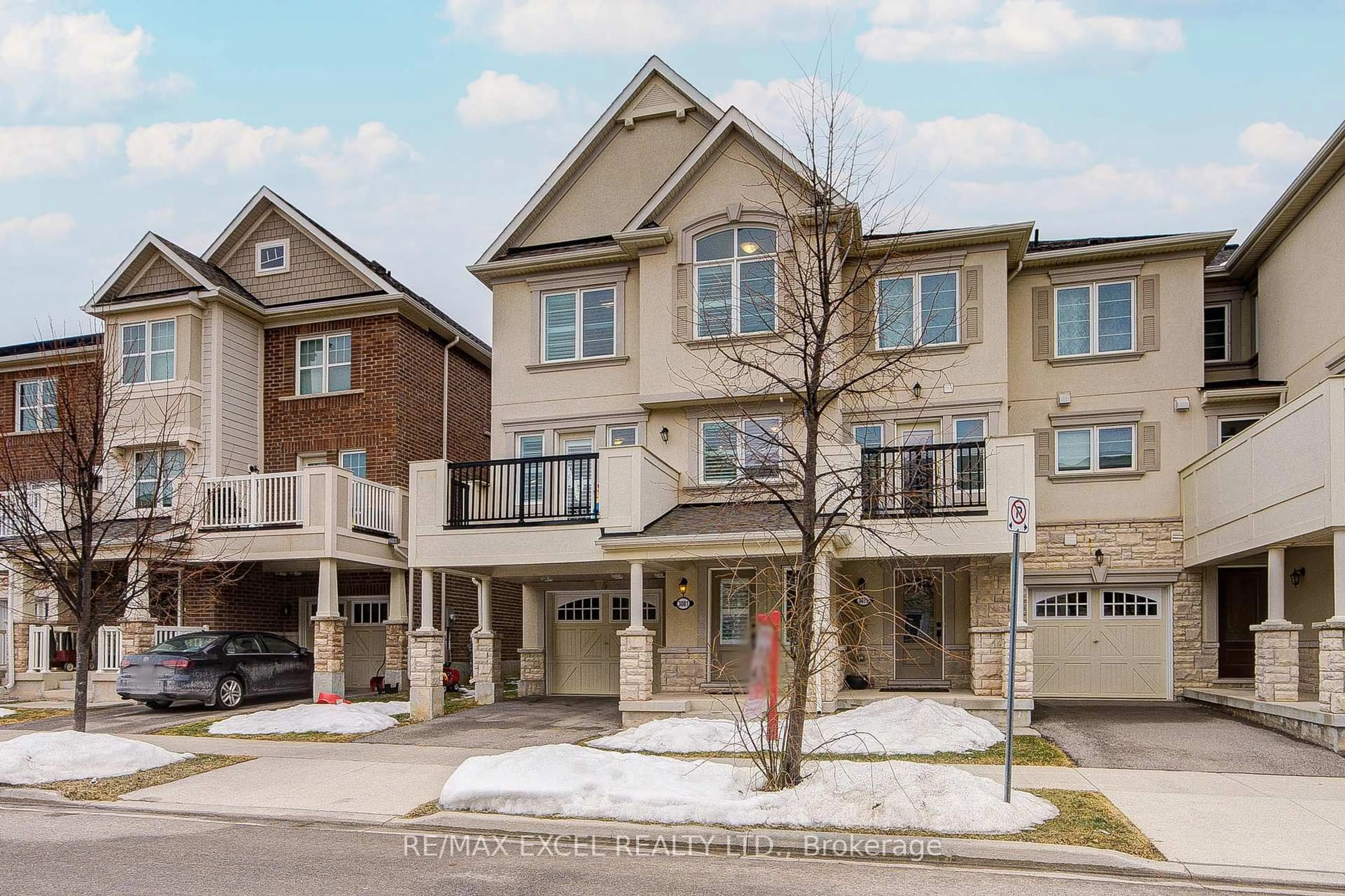 Home with brick exterior material, street for 3081 Harebell Gate, Oakville Ontario L6M 0Y9