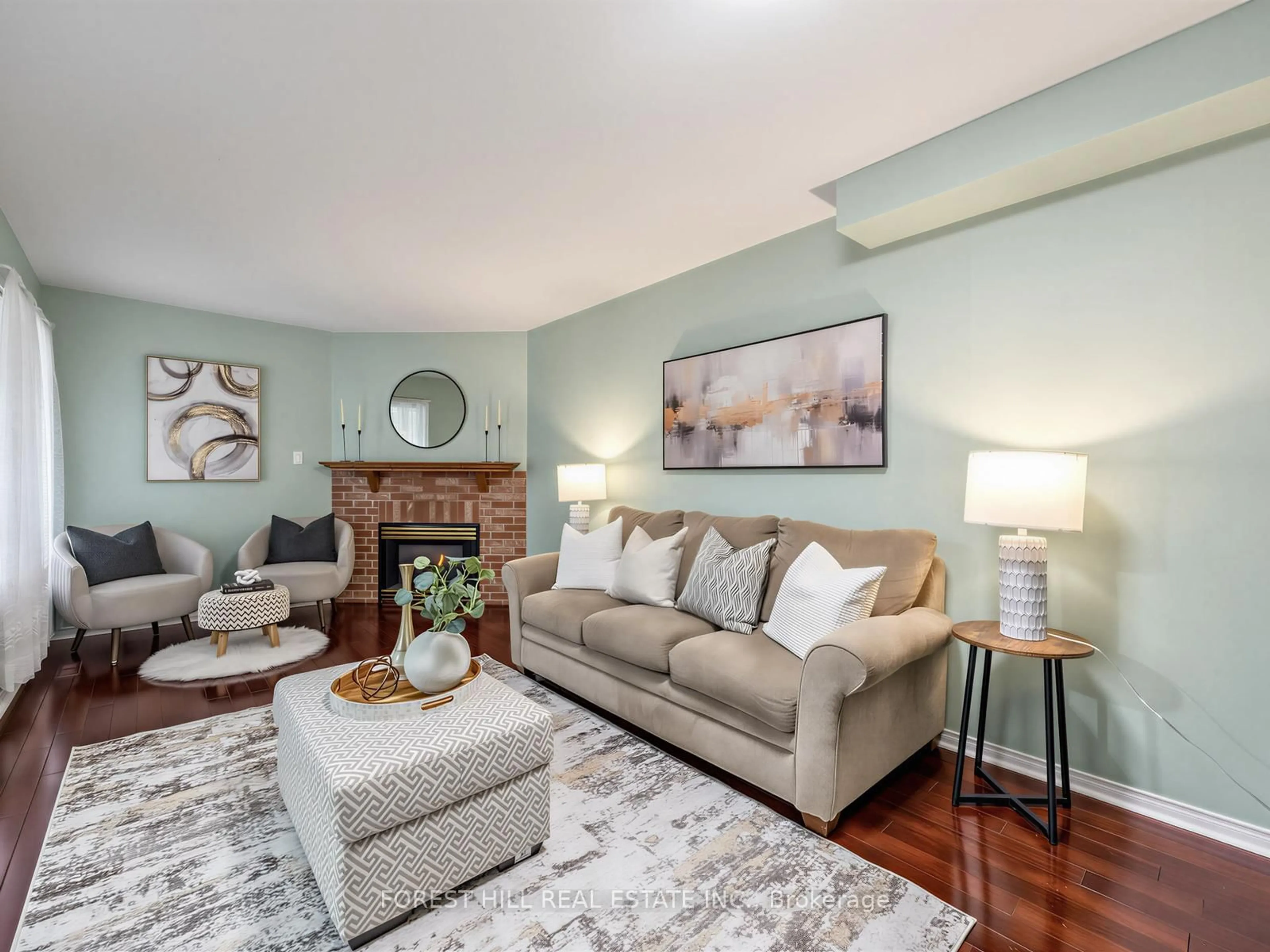 Living room with furniture, unknown for 39 Prairie Rose Circ, Brampton Ontario L6R 1R6