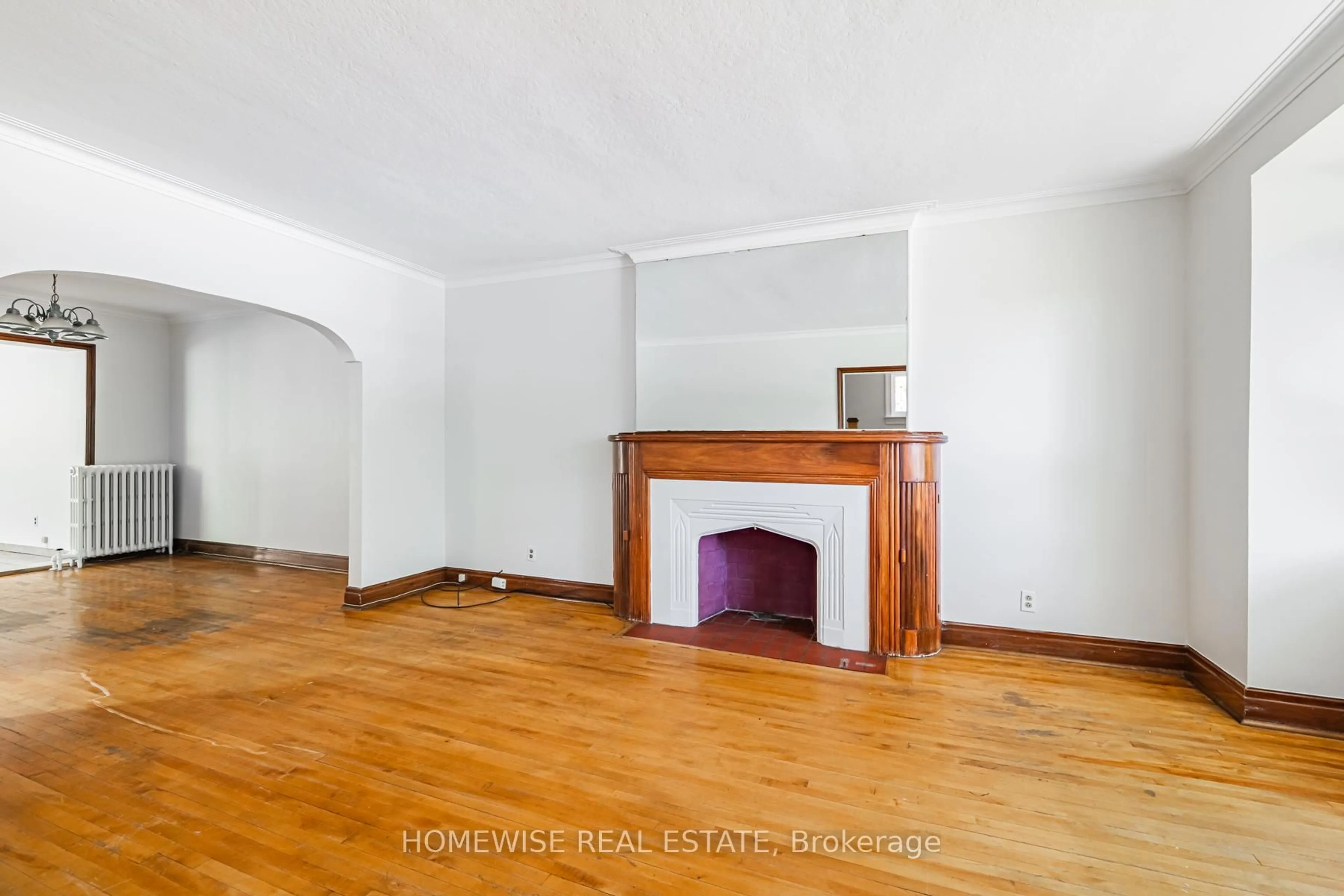 A pic of a room for 25 Marlee Ave, Toronto Ontario M6E 3B1