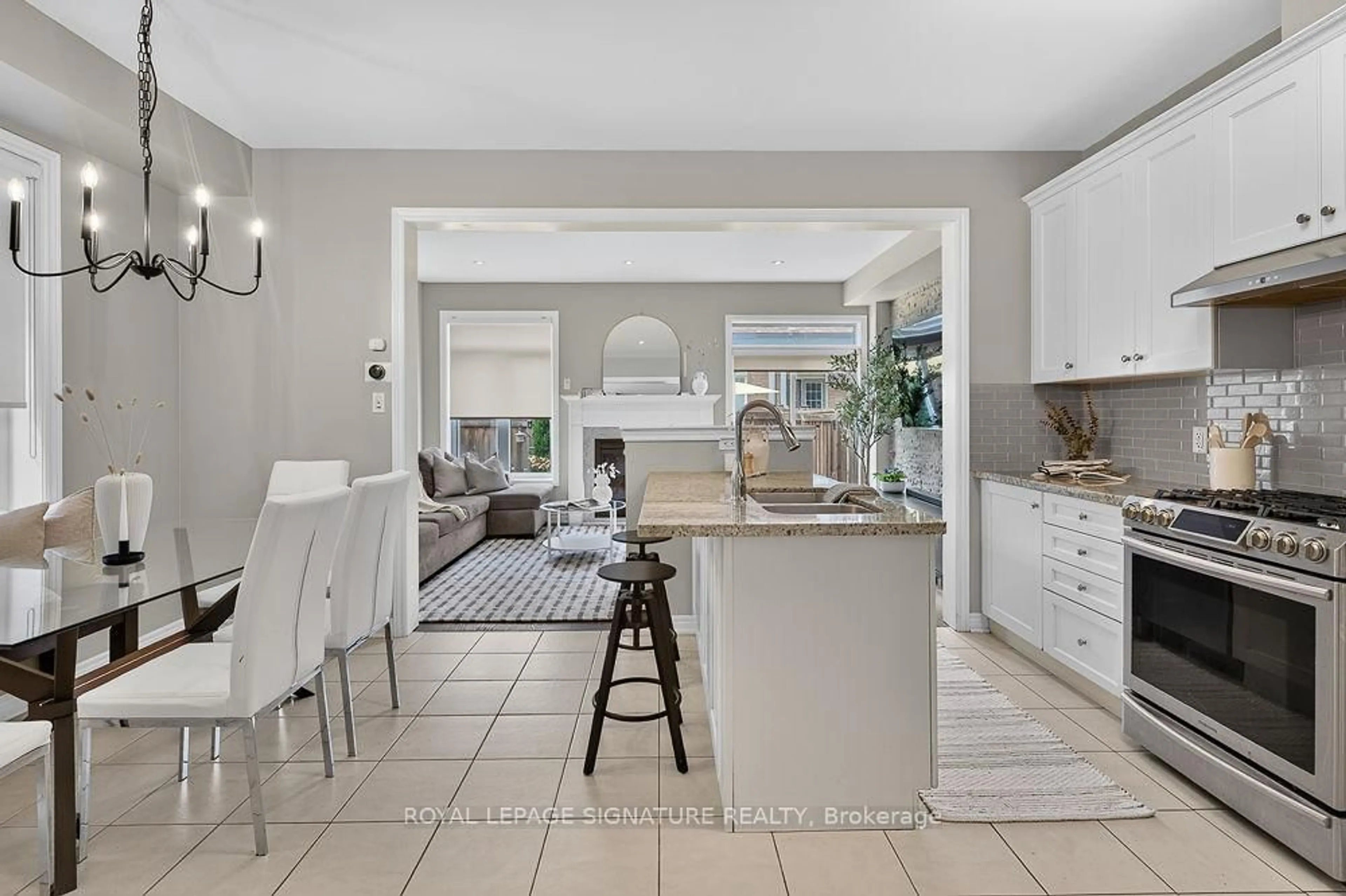 Open concept kitchen, ceramic/tile floor for 209 Sarah Cline Dr, Oakville Ontario L6M 0T8