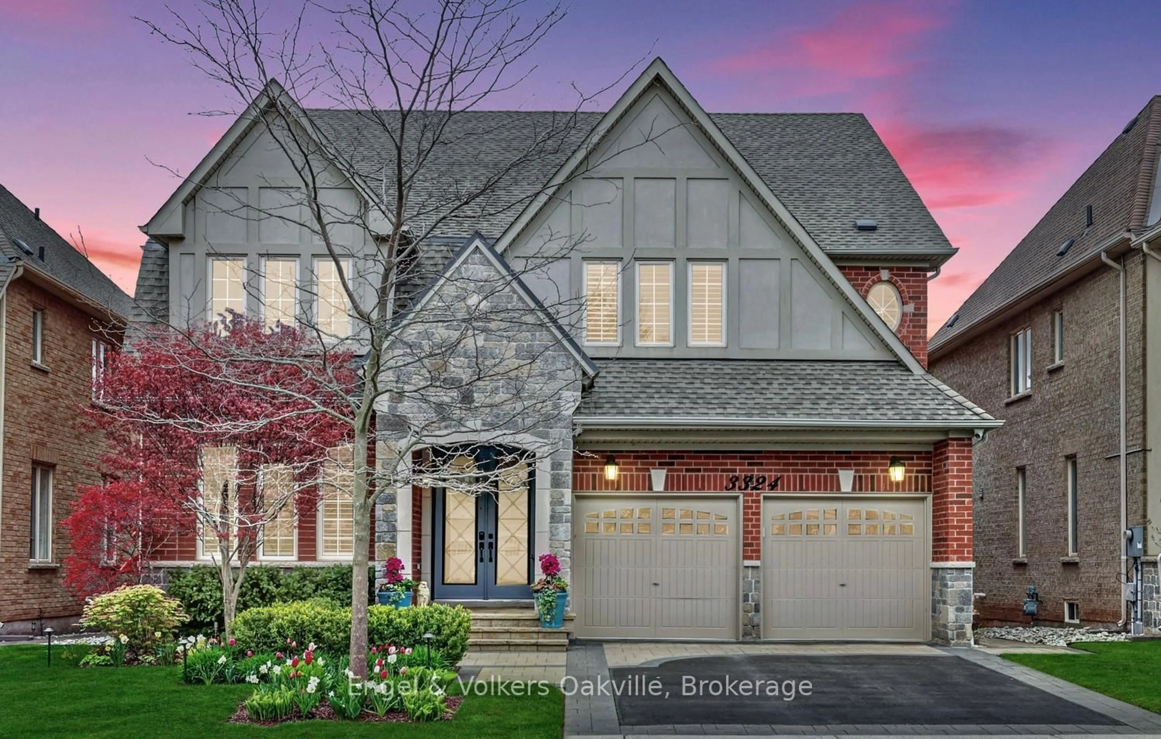Home with brick exterior material, street for 3324 Mistwell Cres, Oakville Ontario L6L 0A2