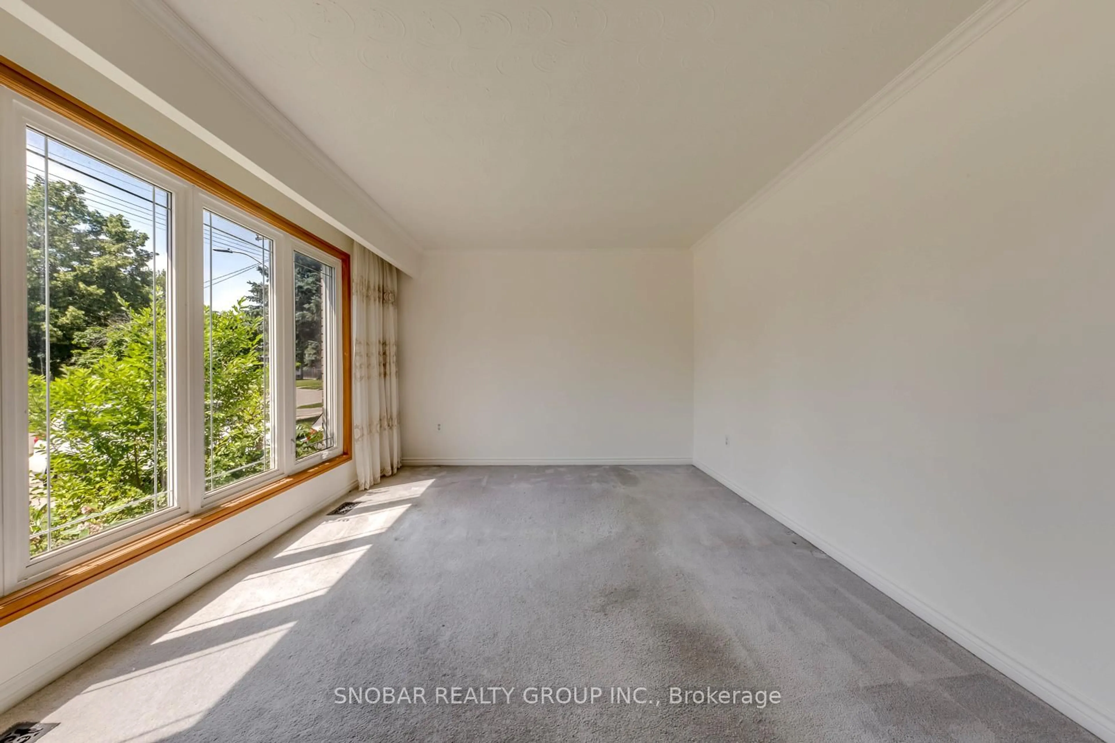 A pic of a room for 201 Thistle Down Blvd, Toronto Ontario M9V 1K4
