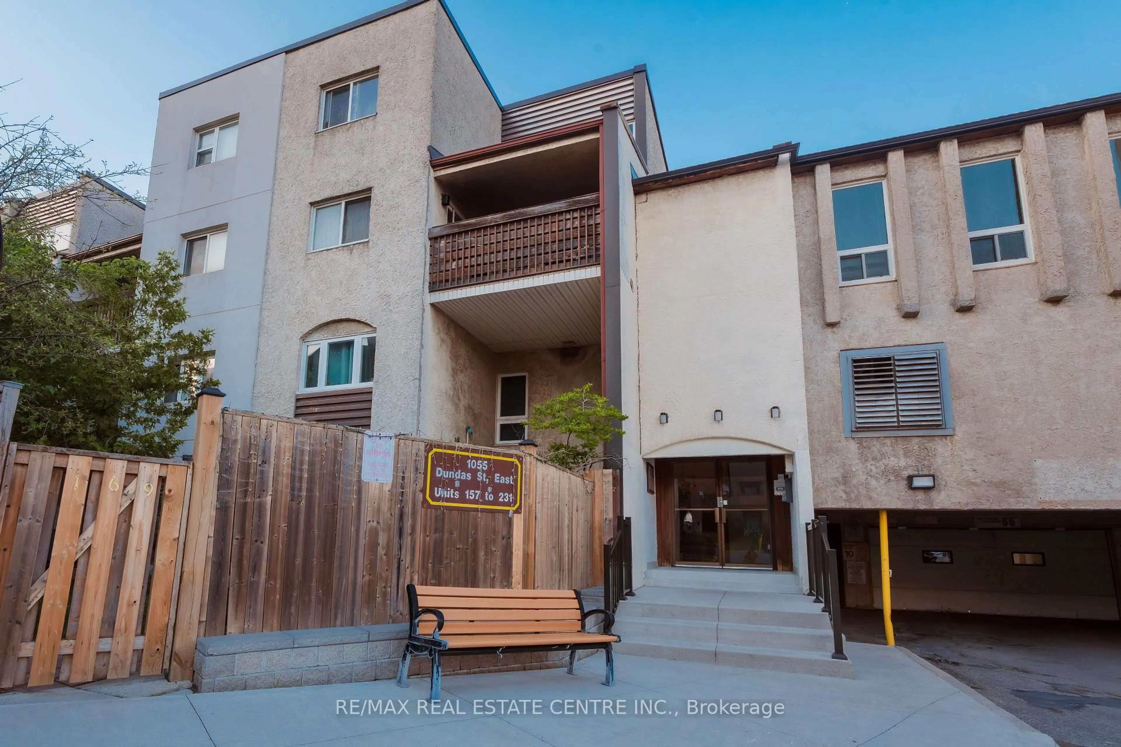 Unknown for 1055 Dundas St #190, Mississauga Ontario L4Y 3X6