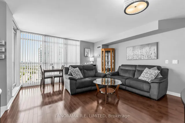 235 Sherway Gardens Rd #1810, Toronto 2