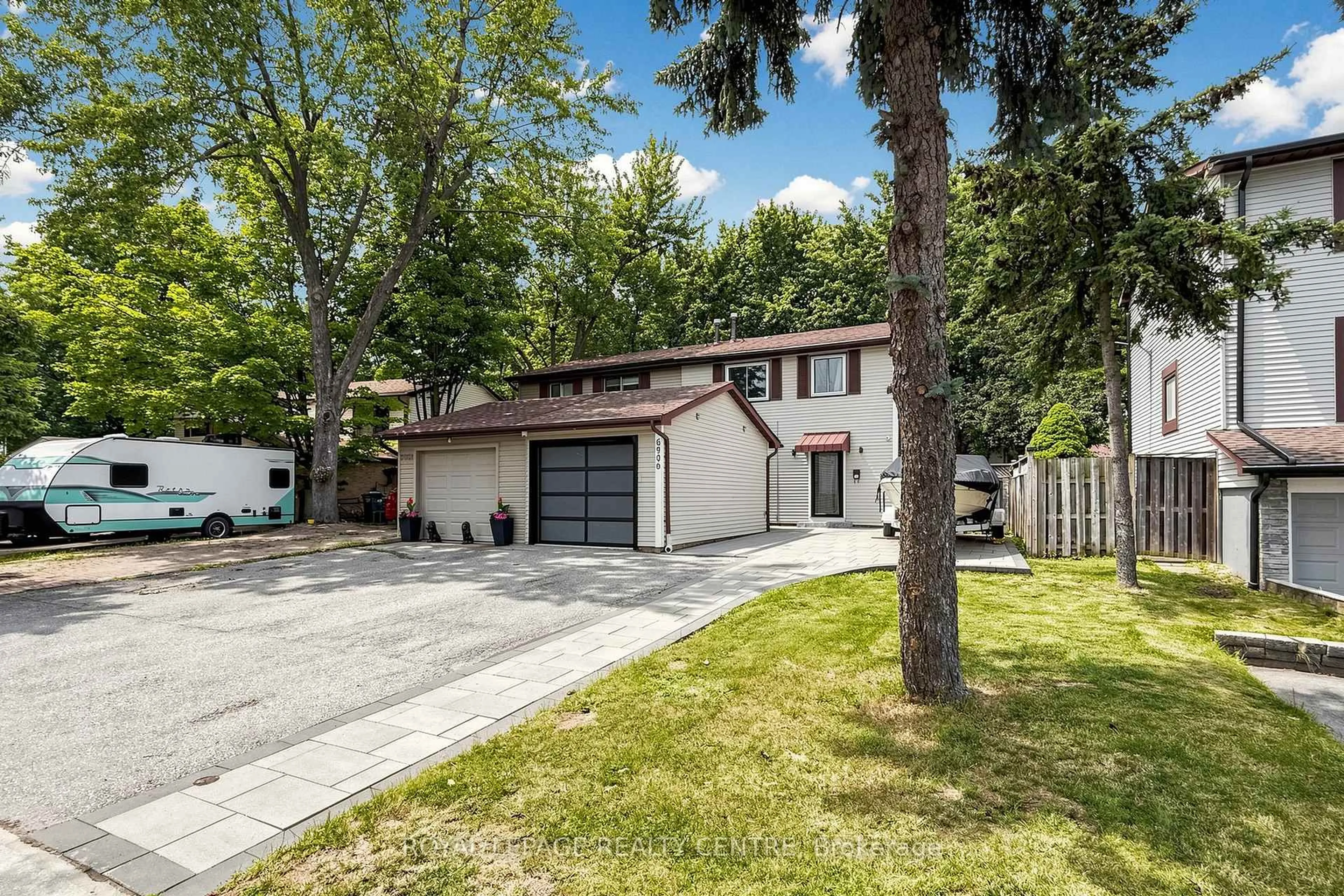 Unknown for 6906 Avila Rd, Mississauga Ontario L5N 1S1