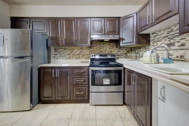 1055 B Forestwood Dr #122, Mississauga 3