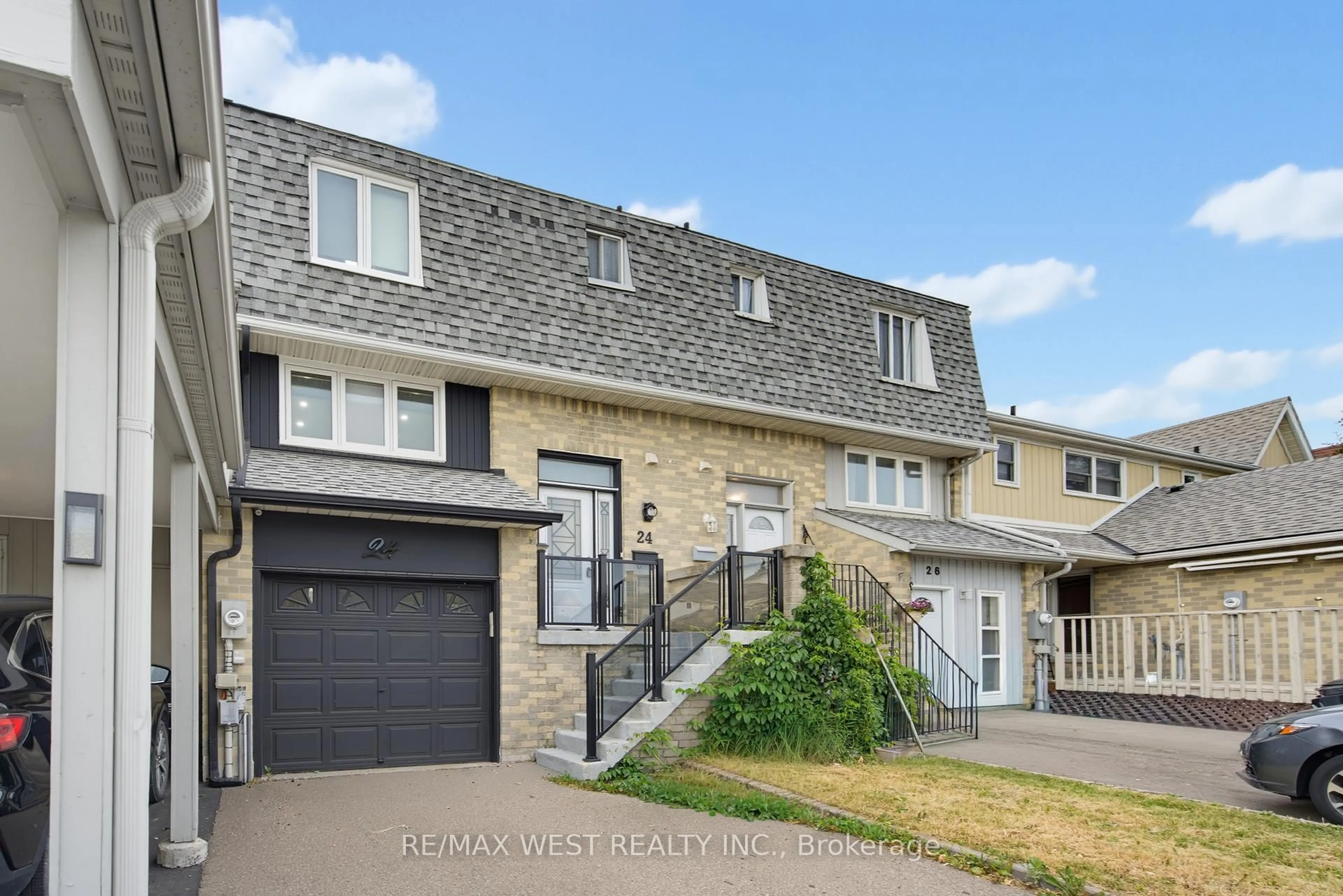 Home with brick exterior material, street for 24 Primrose Cres, Brampton Ontario L6Z 1E2