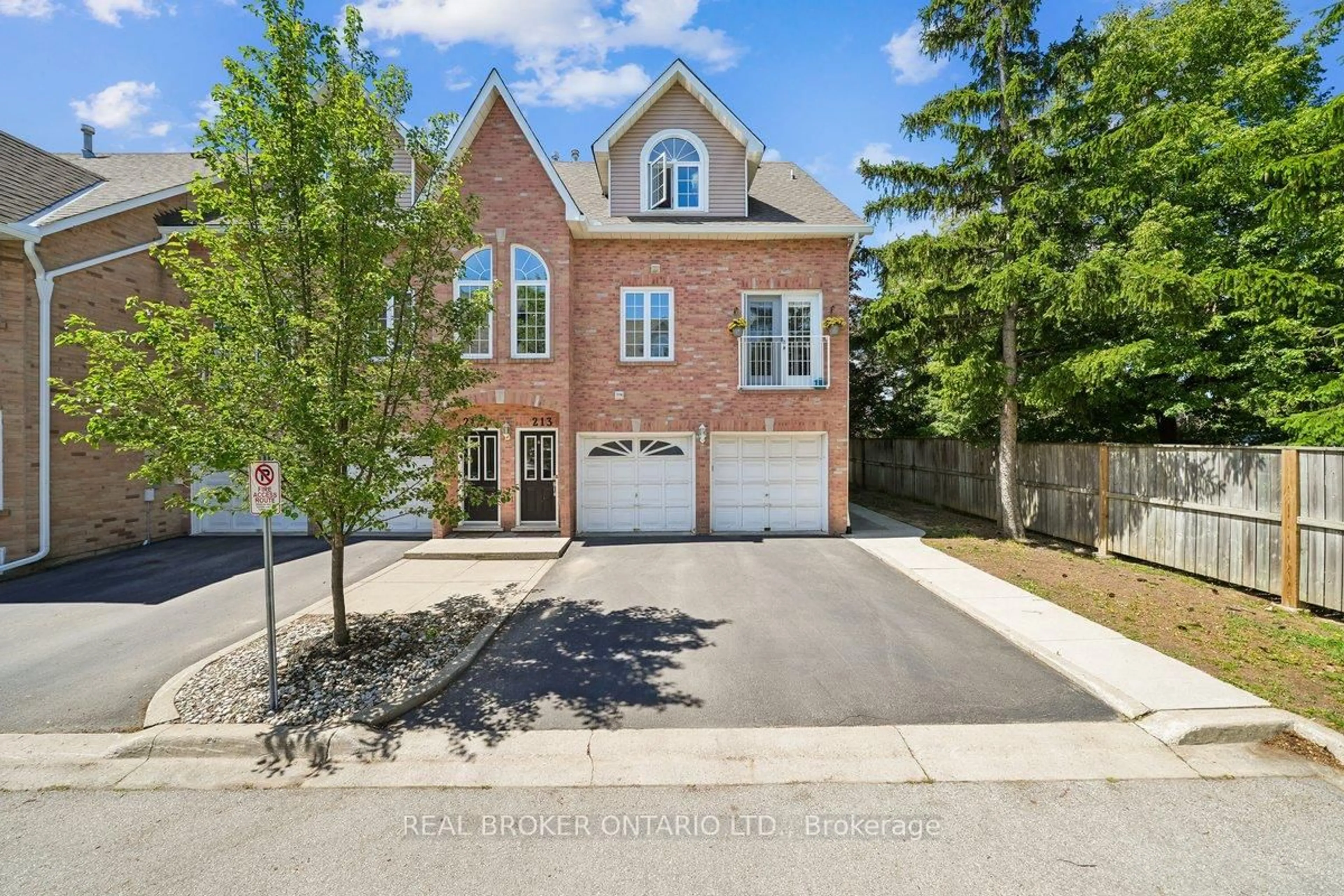 Home with brick exterior material, street for 2075 Walker's Line #213, Burlington Ontario L7M 4G7