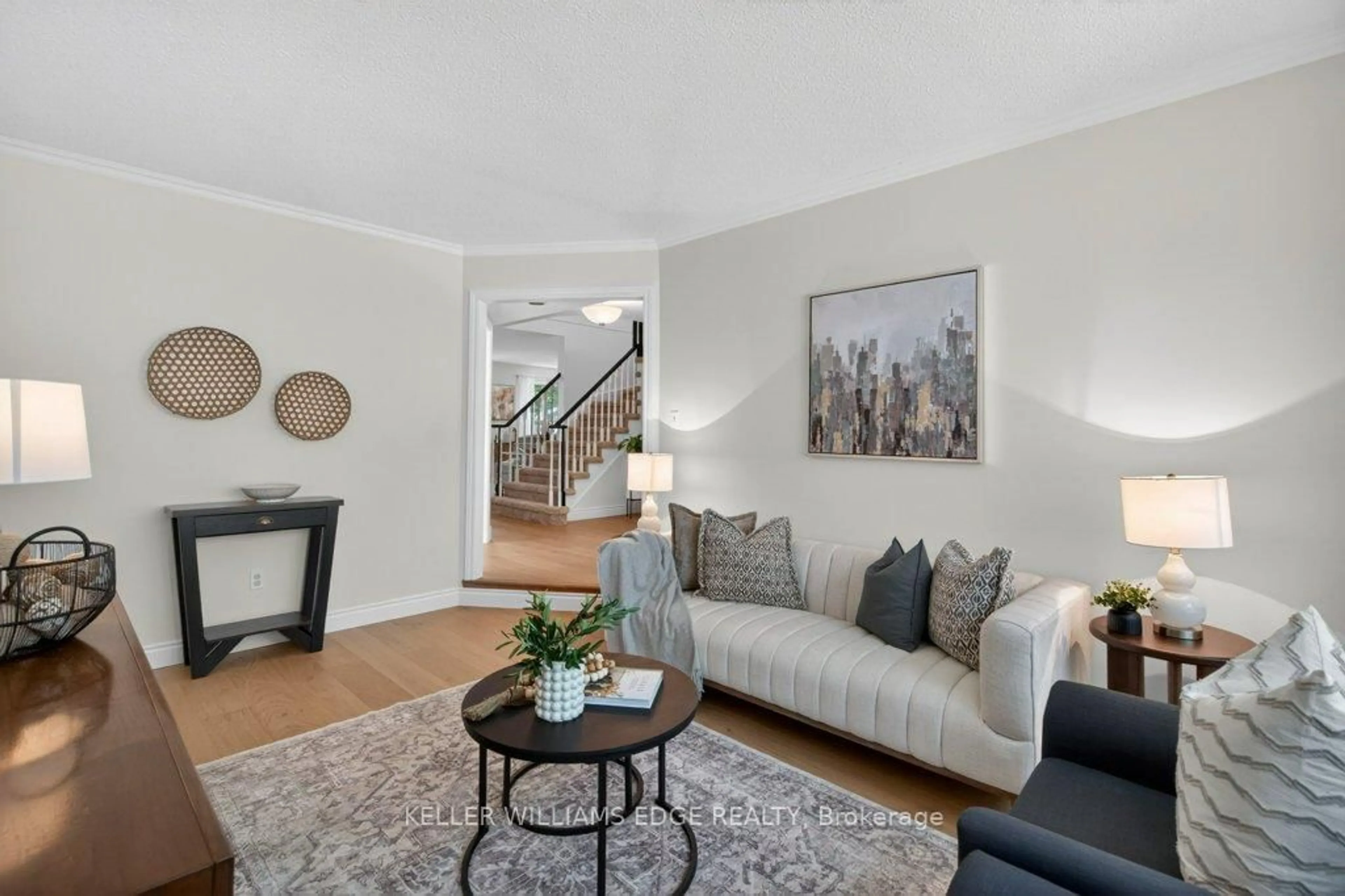 Living room with furniture, unknown for 2084 William O'Connell Blvd, Burlington Ontario L7M 3V1