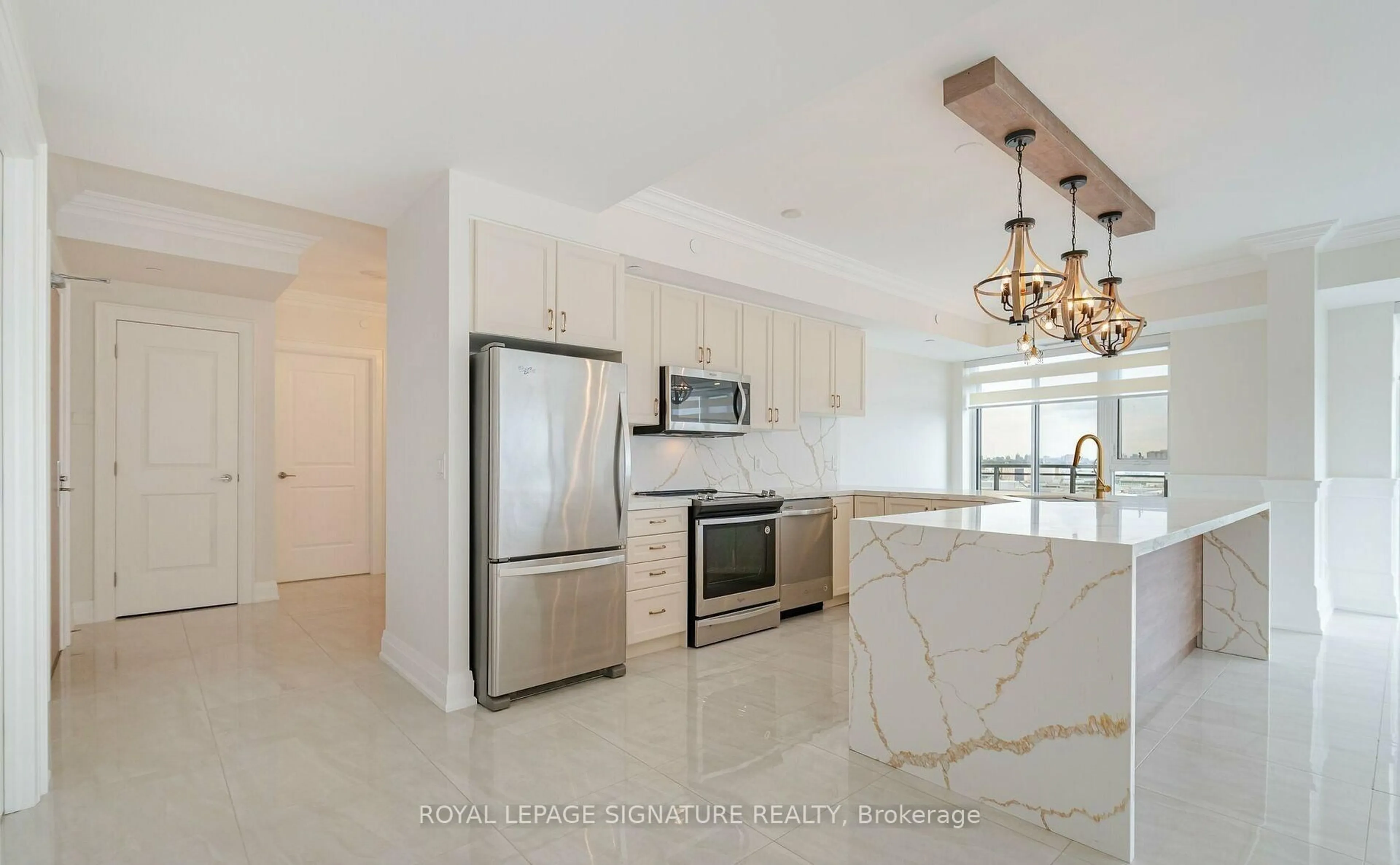 Open concept kitchen, ceramic/tile floor for 16 McAdam Ave #PH904, Toronto Ontario M6A 0B9