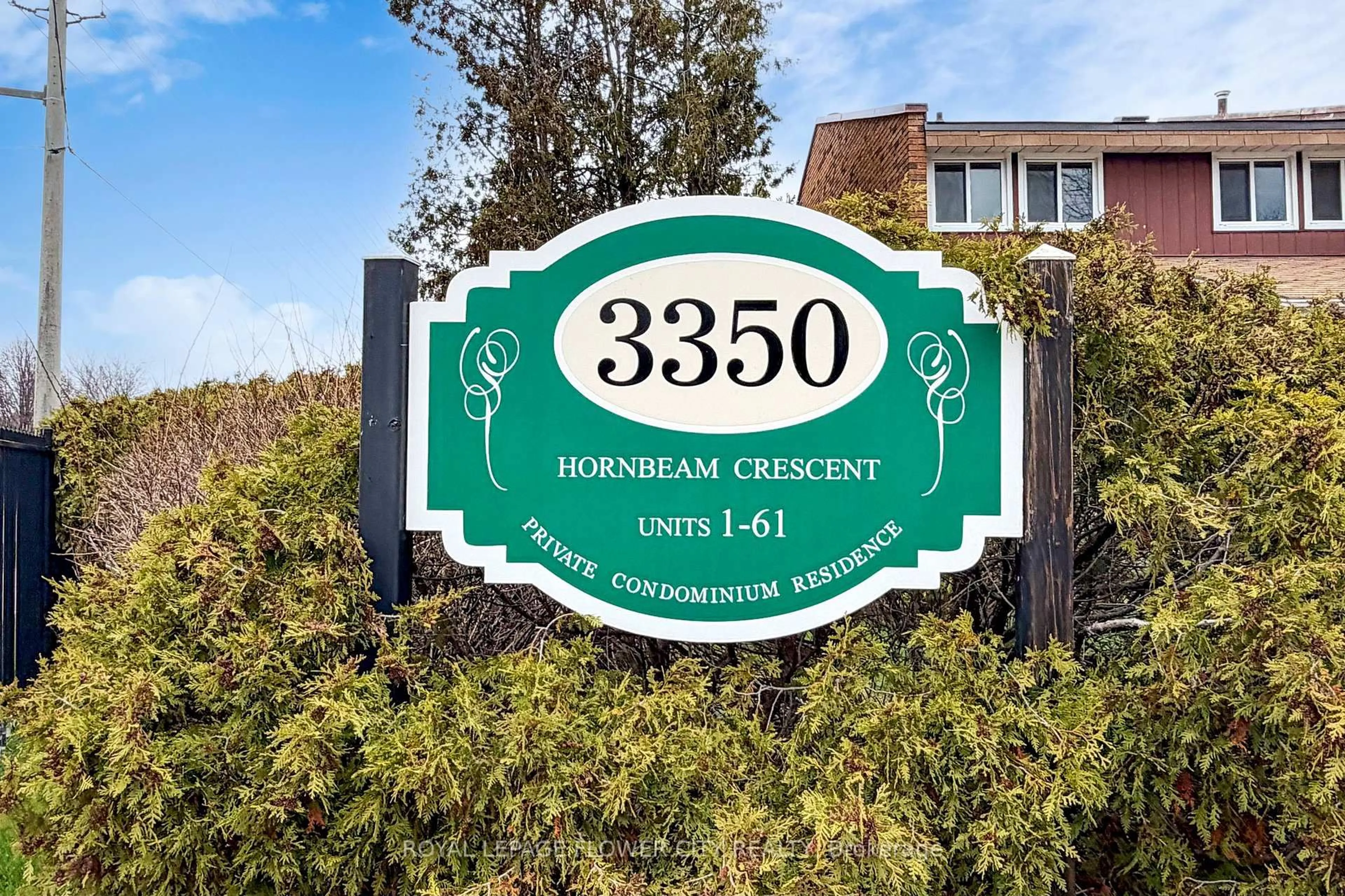 Unknown for 3350 Hornbeam Cres #9, Mississauga Ontario L5L 3Z7