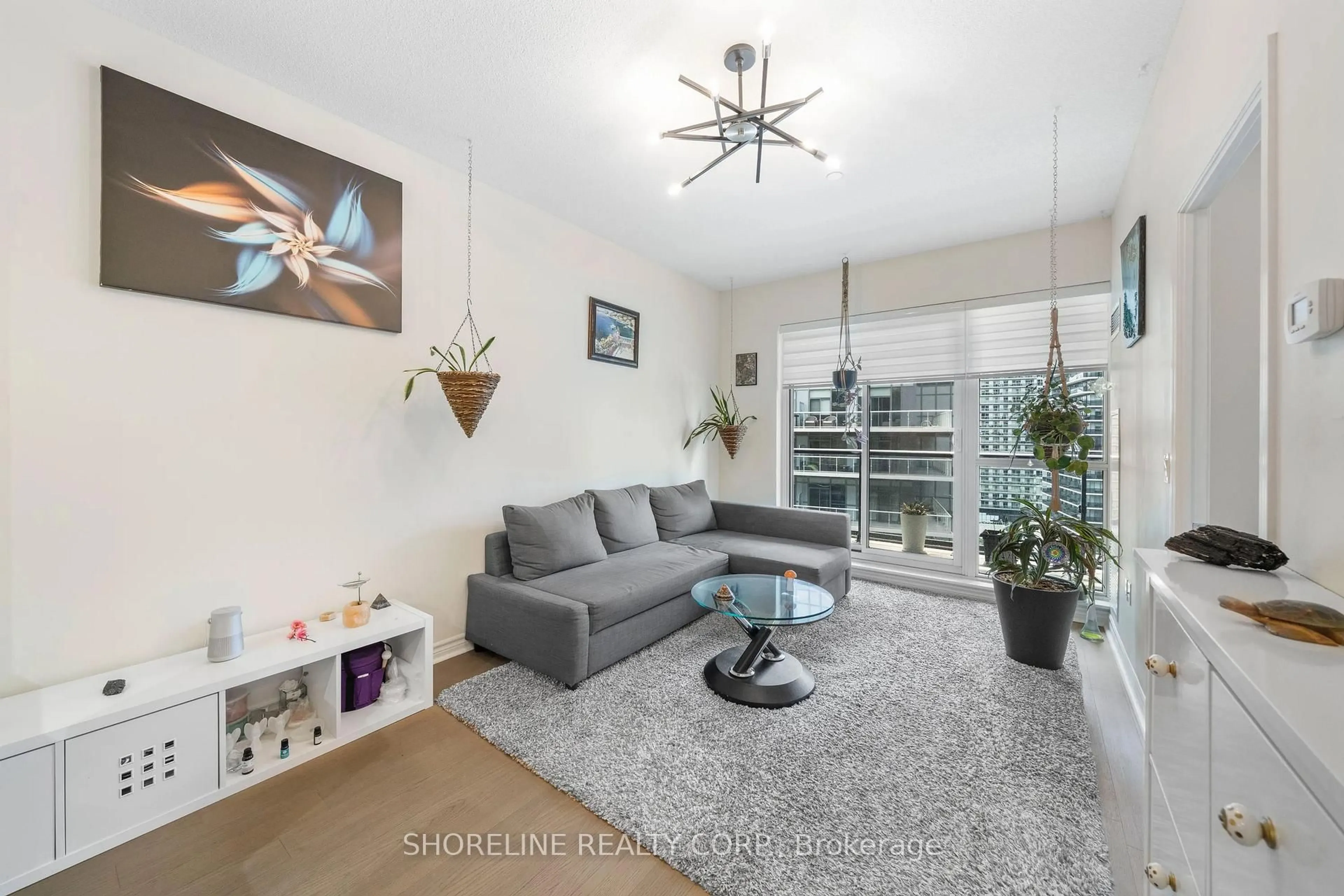Living room with furniture, unknown for 39 Annie Craig Dr #1502, Toronto Ontario M8V 0A4