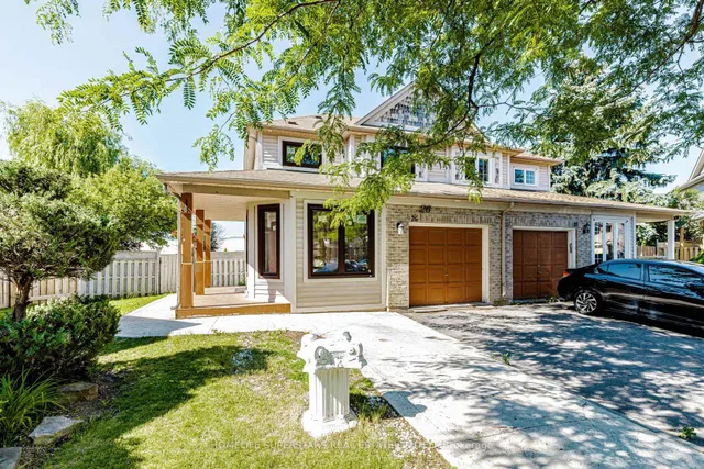26 Amazon Crt, Brampton 3