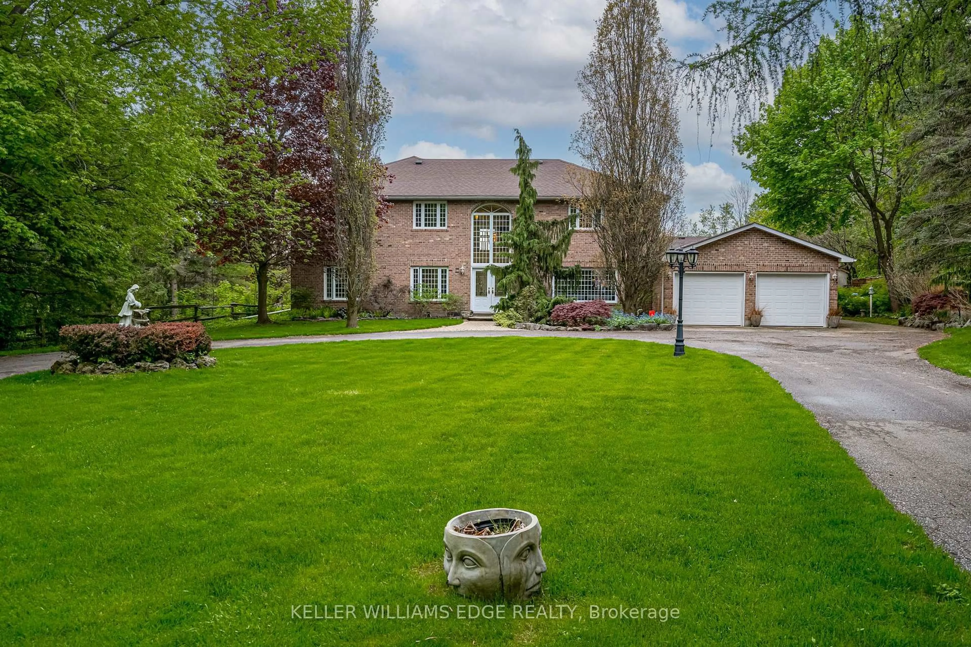 A pic from outside/outdoor area/front of a property/back of a property/a pic from drone, unknown for 57 Kennedy Rd, Caledon Ontario L7C 2M7