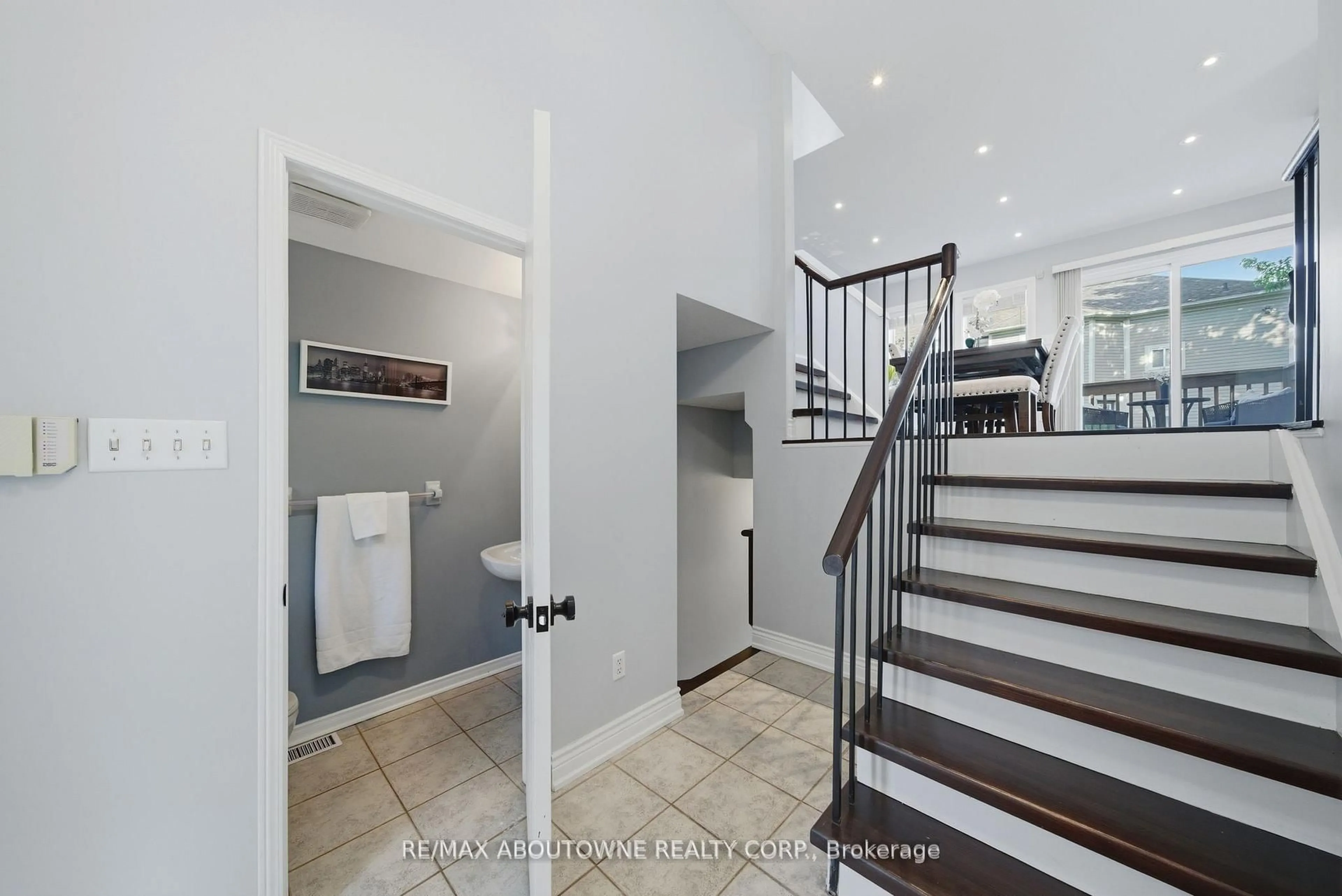 Unknown for 7105 Branigan Gate #54, Mississauga Ontario L5N 7S2