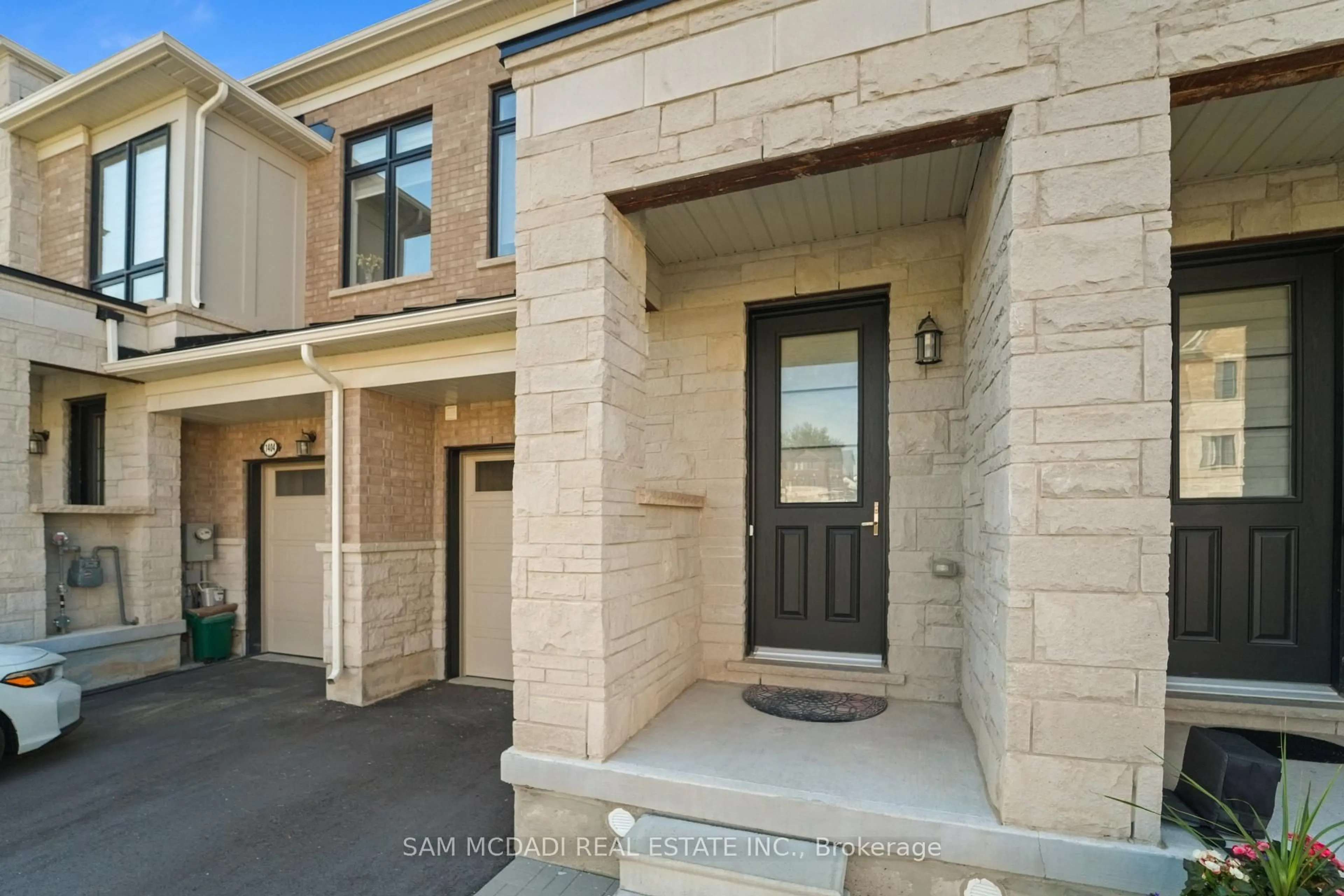 Unknown for 1402 Almonte Dr, Burlington Ontario L7P 0V8