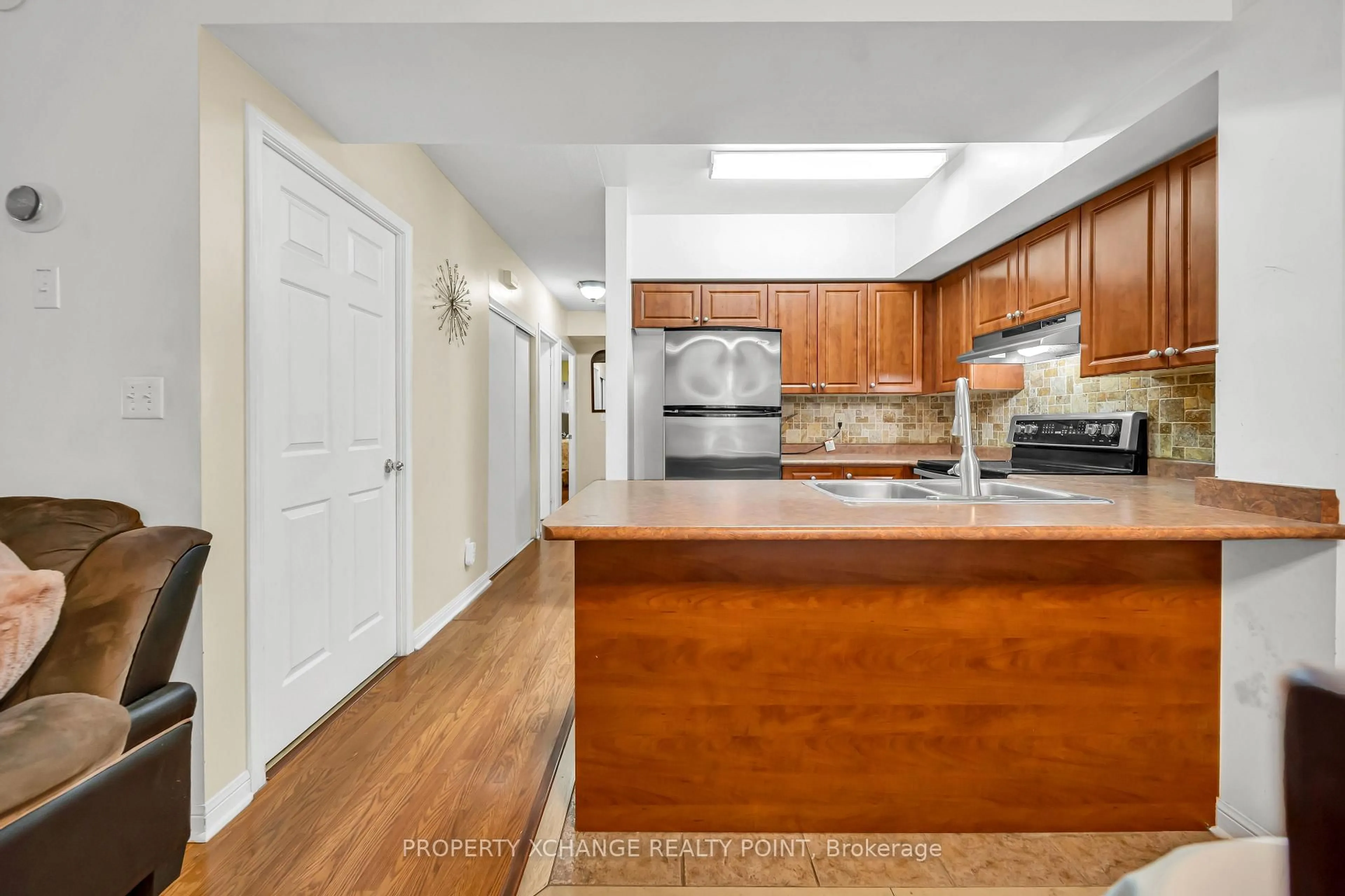 Unknown for 3049 Finch Ave #1003, Toronto Ontario M9M 0A5