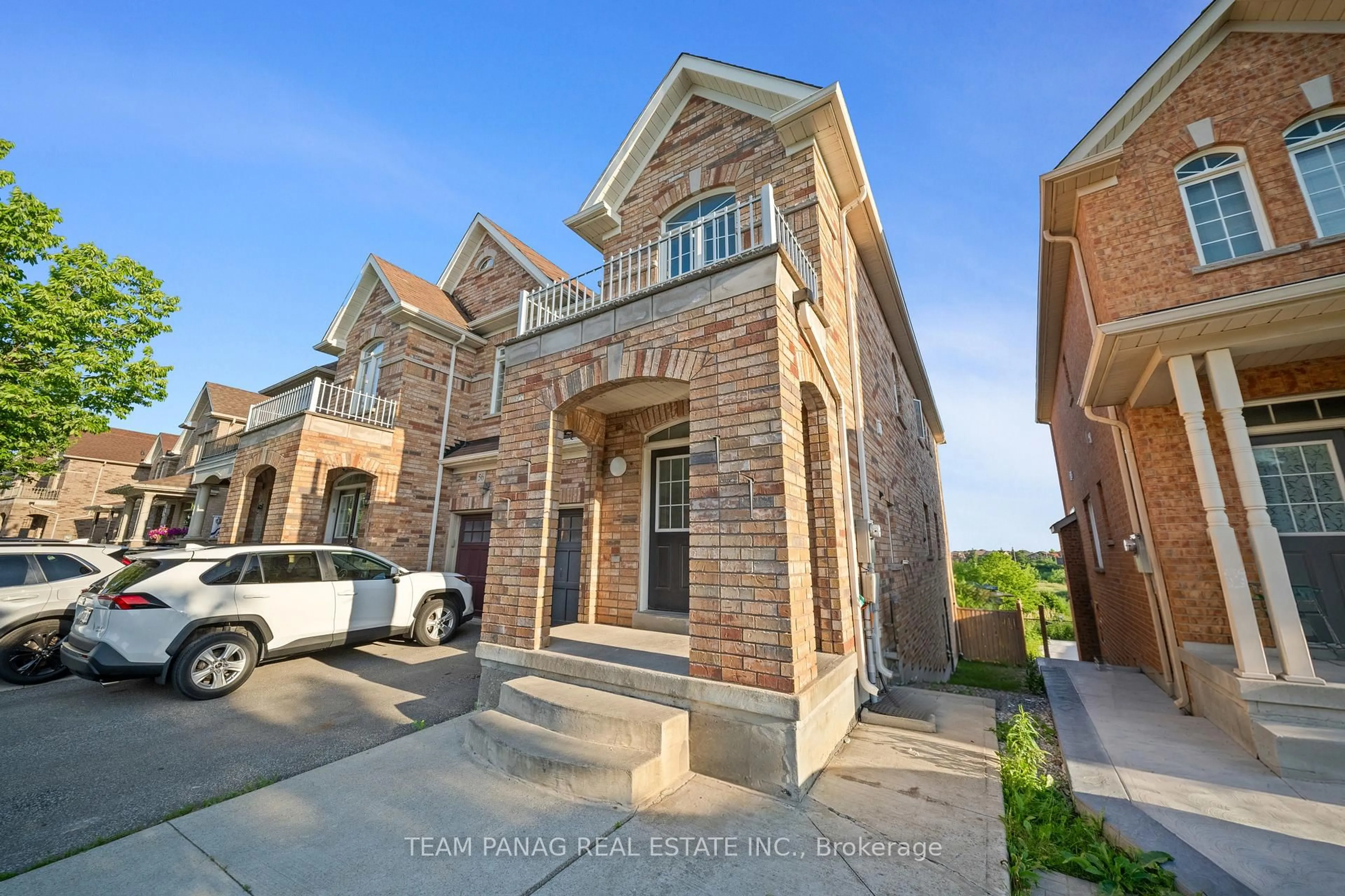 Home with brick exterior material, street for 54 Clearfield Dr, Brampton Ontario L6P 3J5