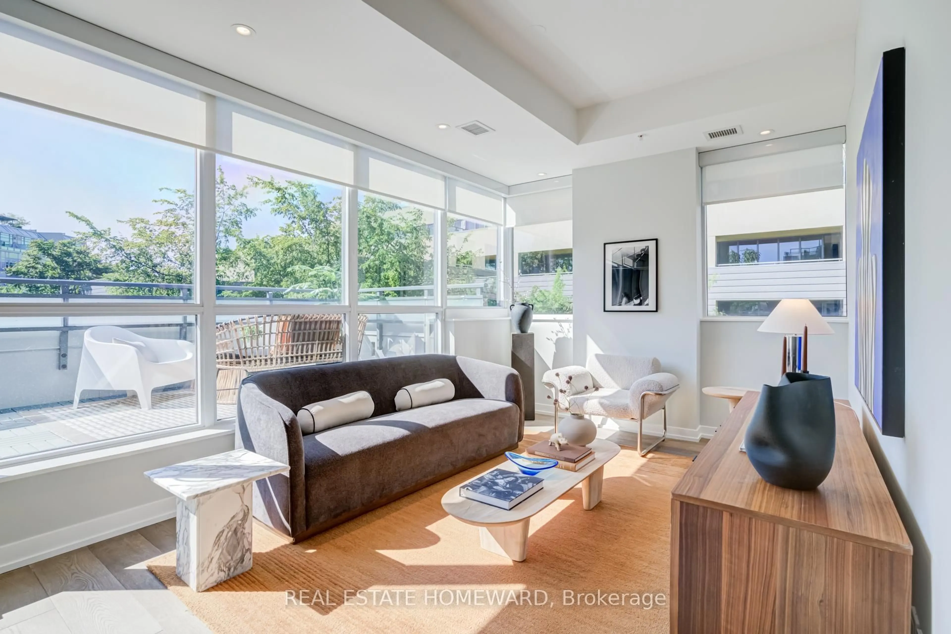 Living room with furniture, unknown for 38 Howard Park Ave #527, Toronto Ontario M6R 0A7