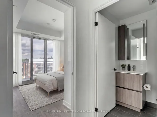 220 Missinnihe Way #717, Mississauga 5