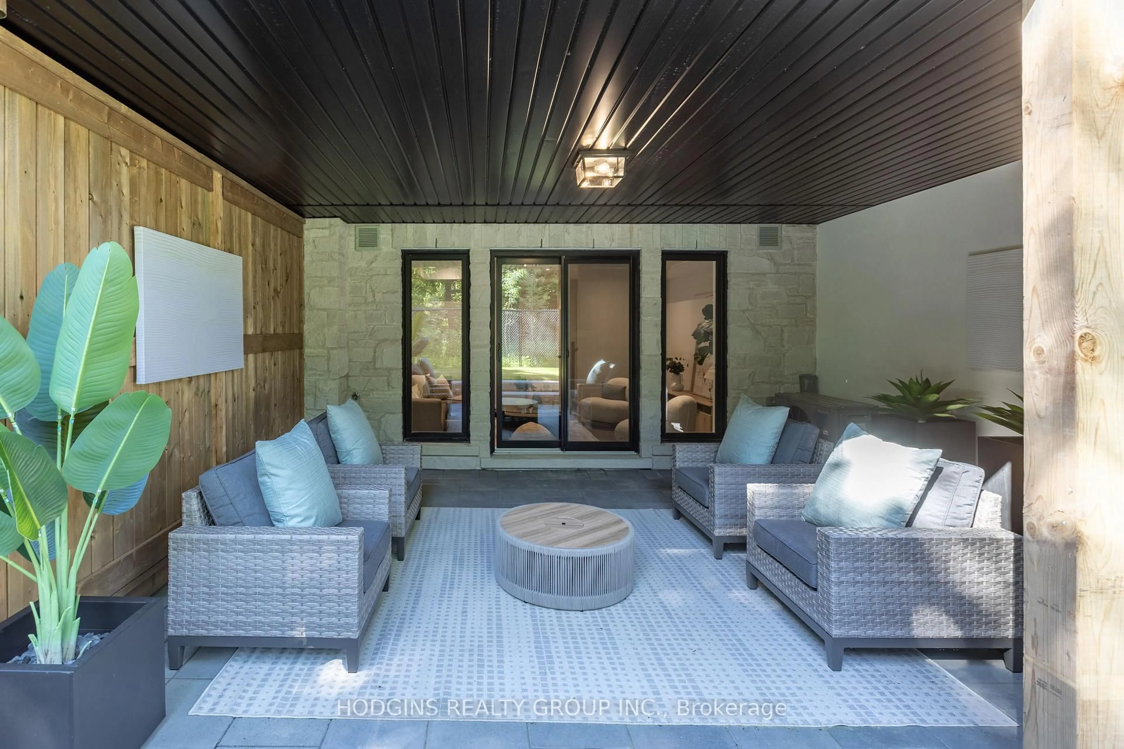 Patio, street for 1138 Mona Rd #12, Mississauga Ontario L5G 0C8