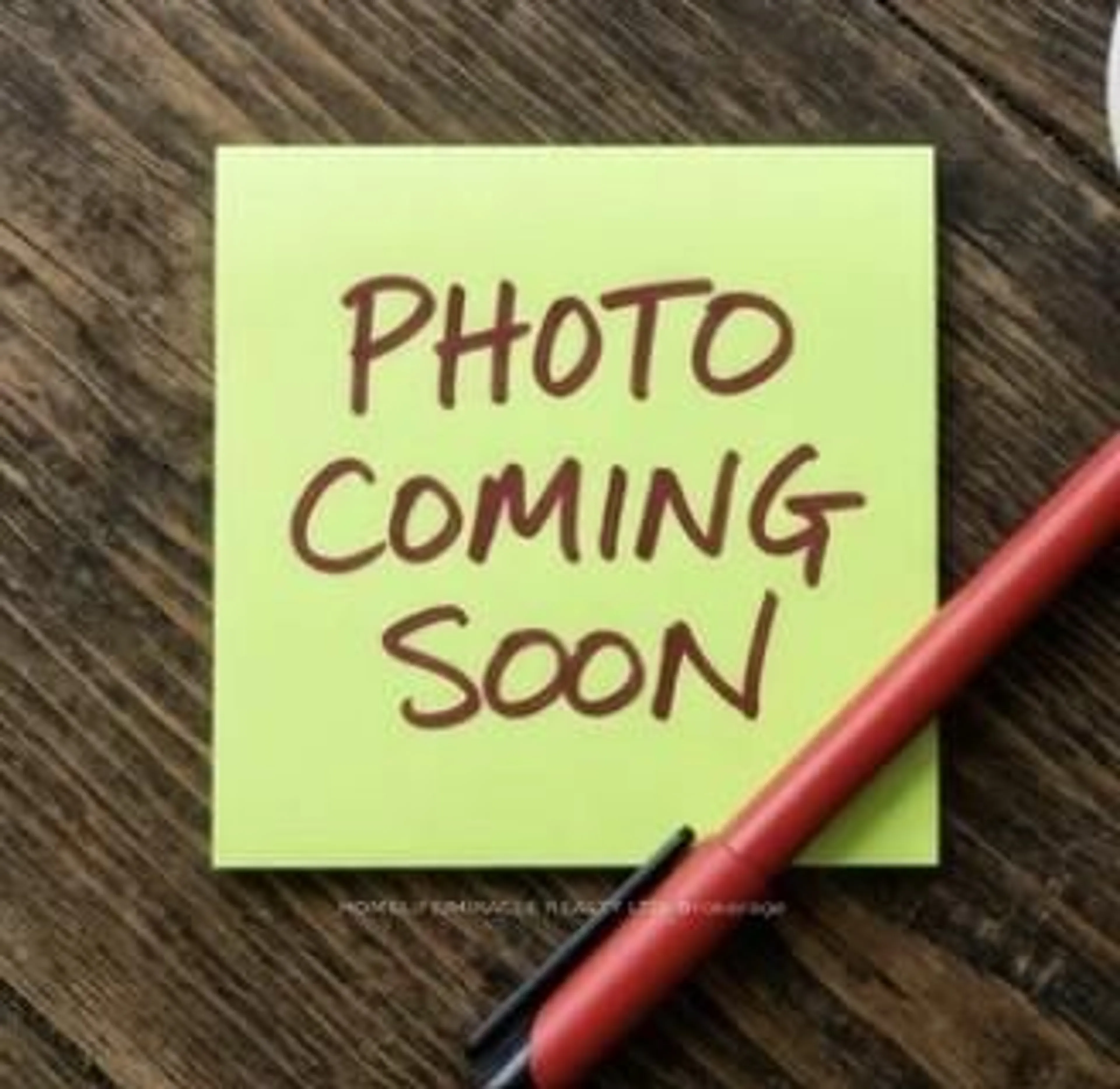 Blurry image for 87 Woodsend Ru, Brampton Ontario L6Y 4H7