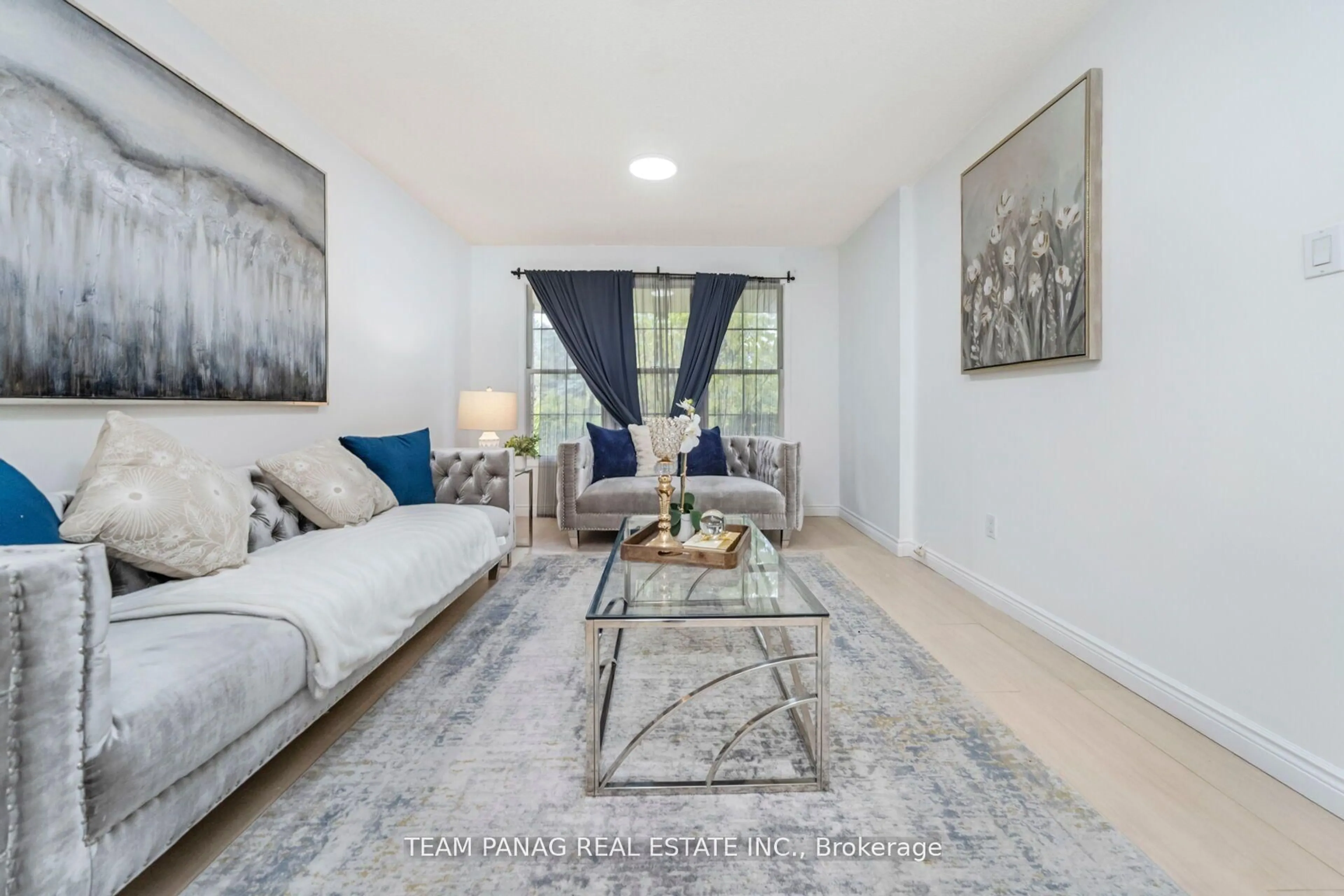 Living room with furniture, unknown for 6 Coronation Circ, Brampton Ontario L6Z 3Z6