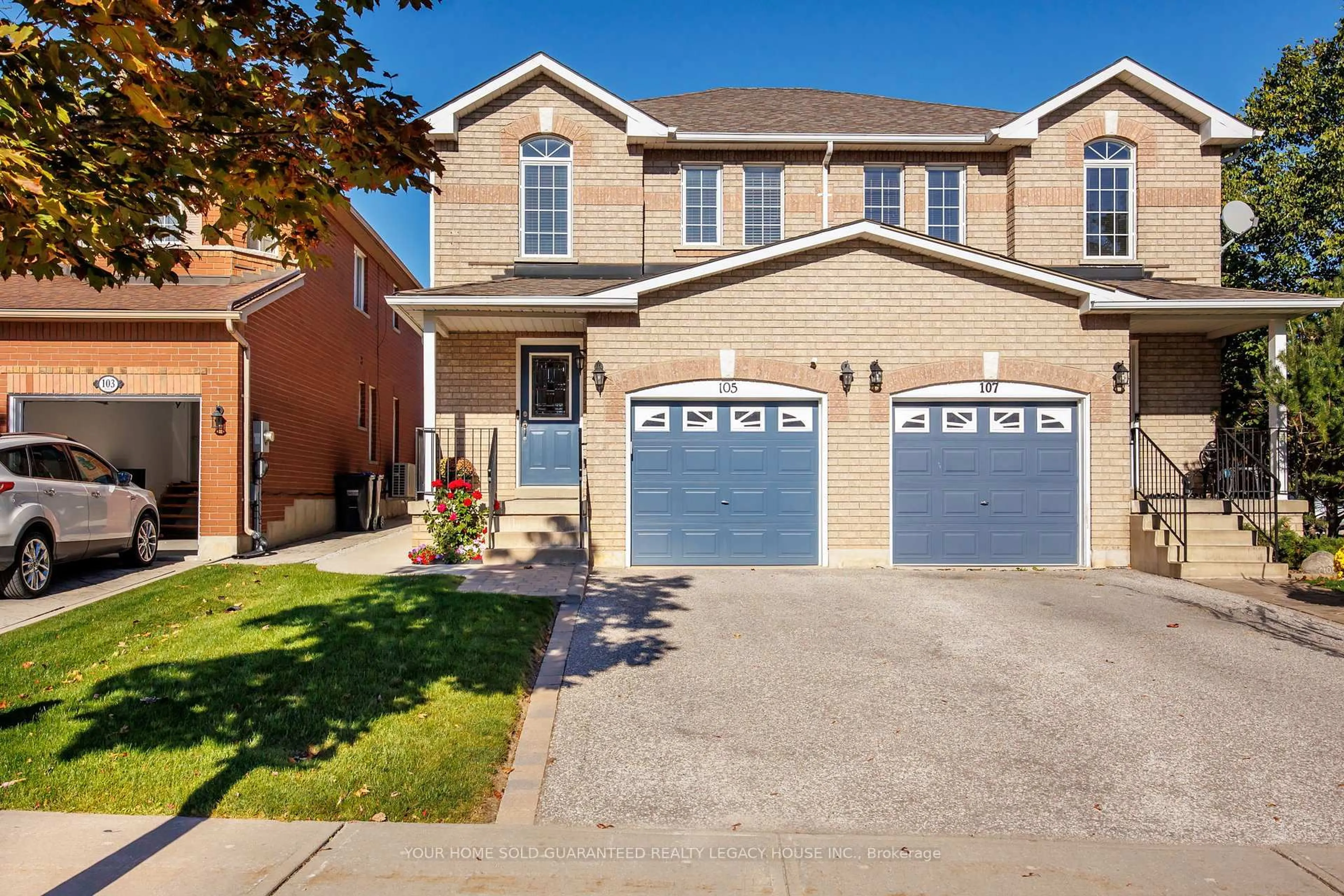 Home with brick exterior material, street for 105 Knoll Haven Circ, Caledon Ontario L7E 2V1