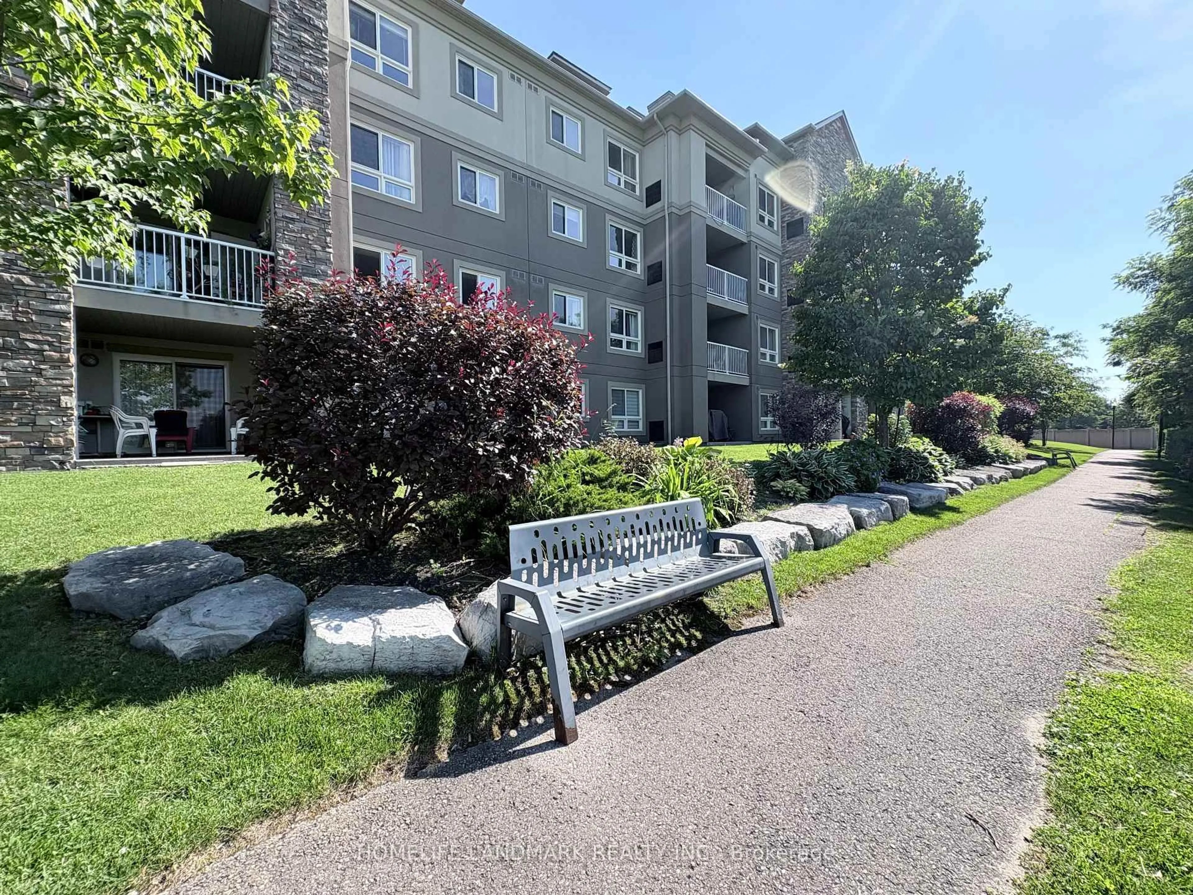 Patio, mountain view for 6 Dayspring Circ #2310, Brampton Ontario L6P 2Z6