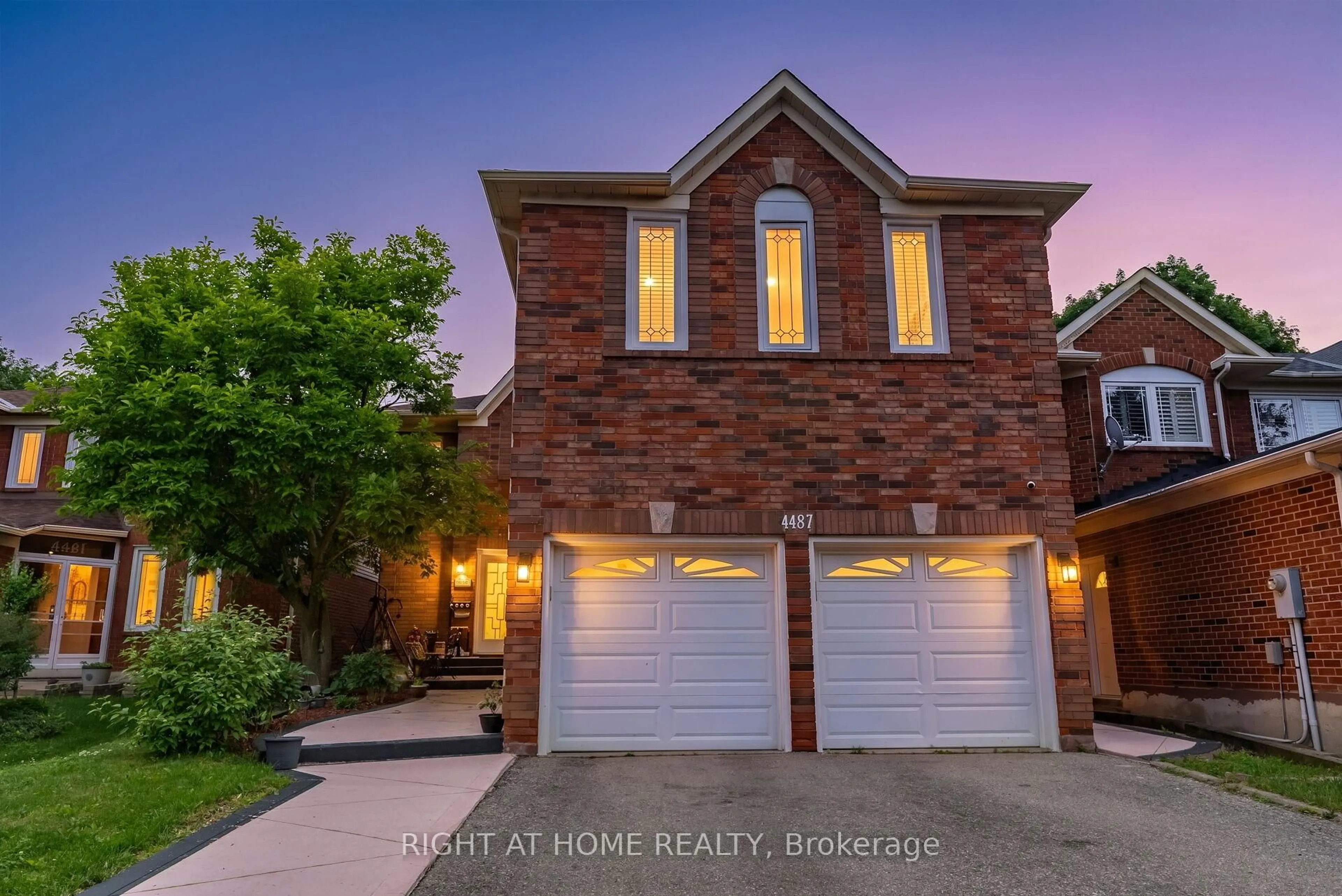 Home with brick exterior material, street for 4487 Inchbury Rd, Mississauga Ontario L5M 4J8