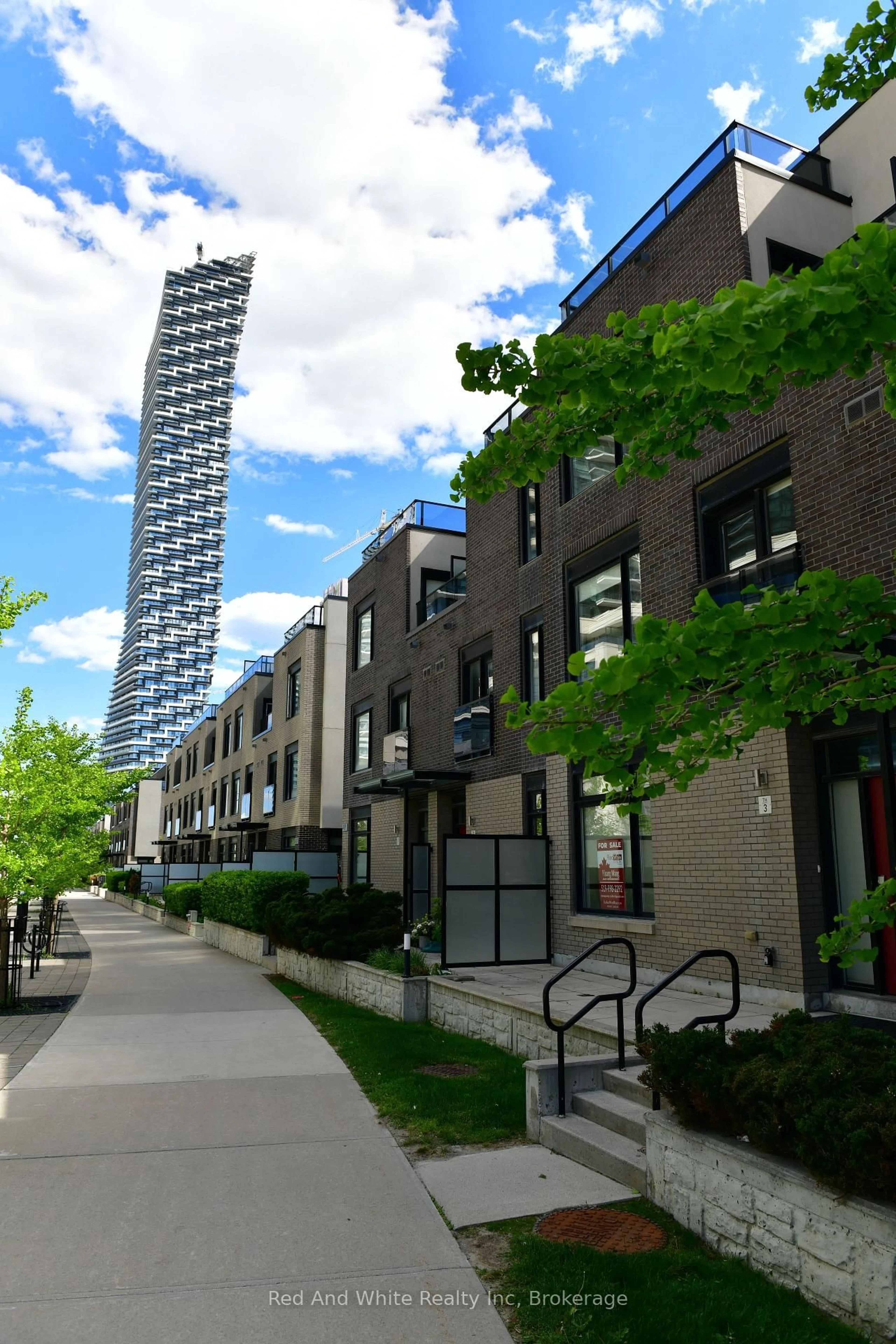 Unknown for 4080 Parkside Village Dr #3, Mississauga Ontario L5B 0K2