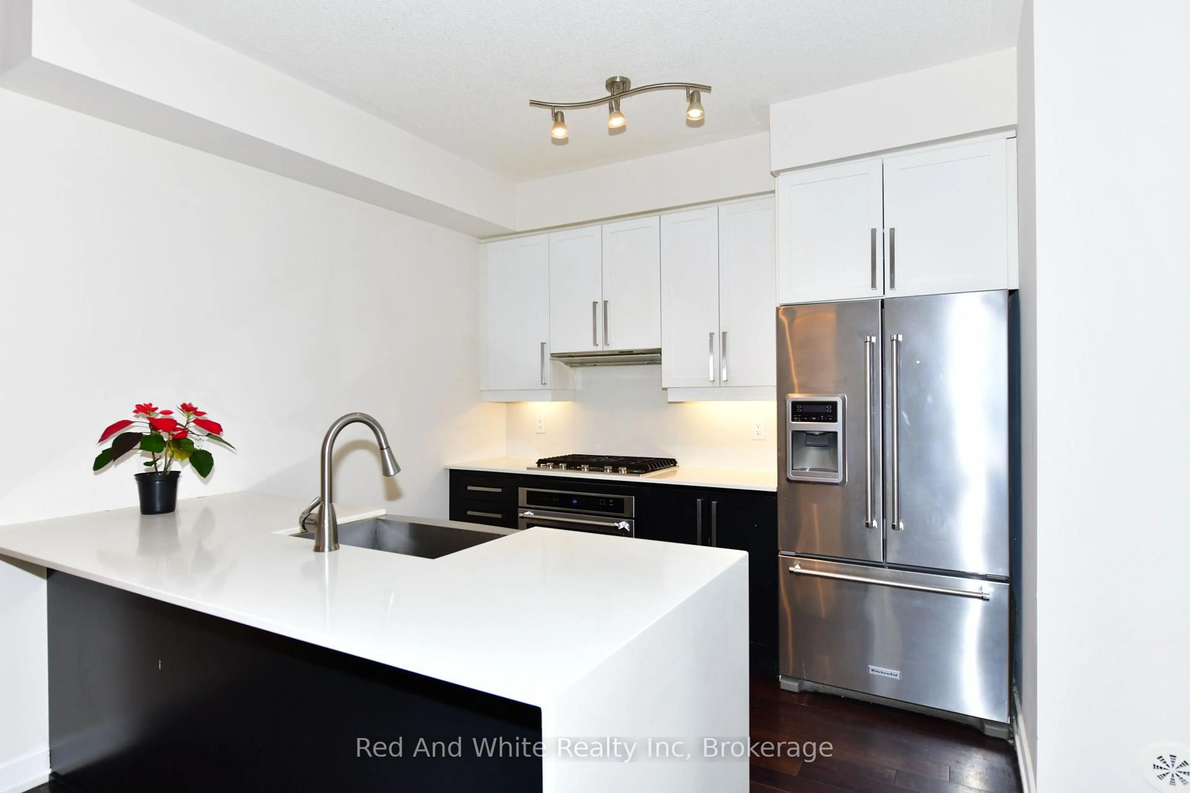 Unknown for 4080 Parkside Village Dr #3, Mississauga Ontario L5B 0K2