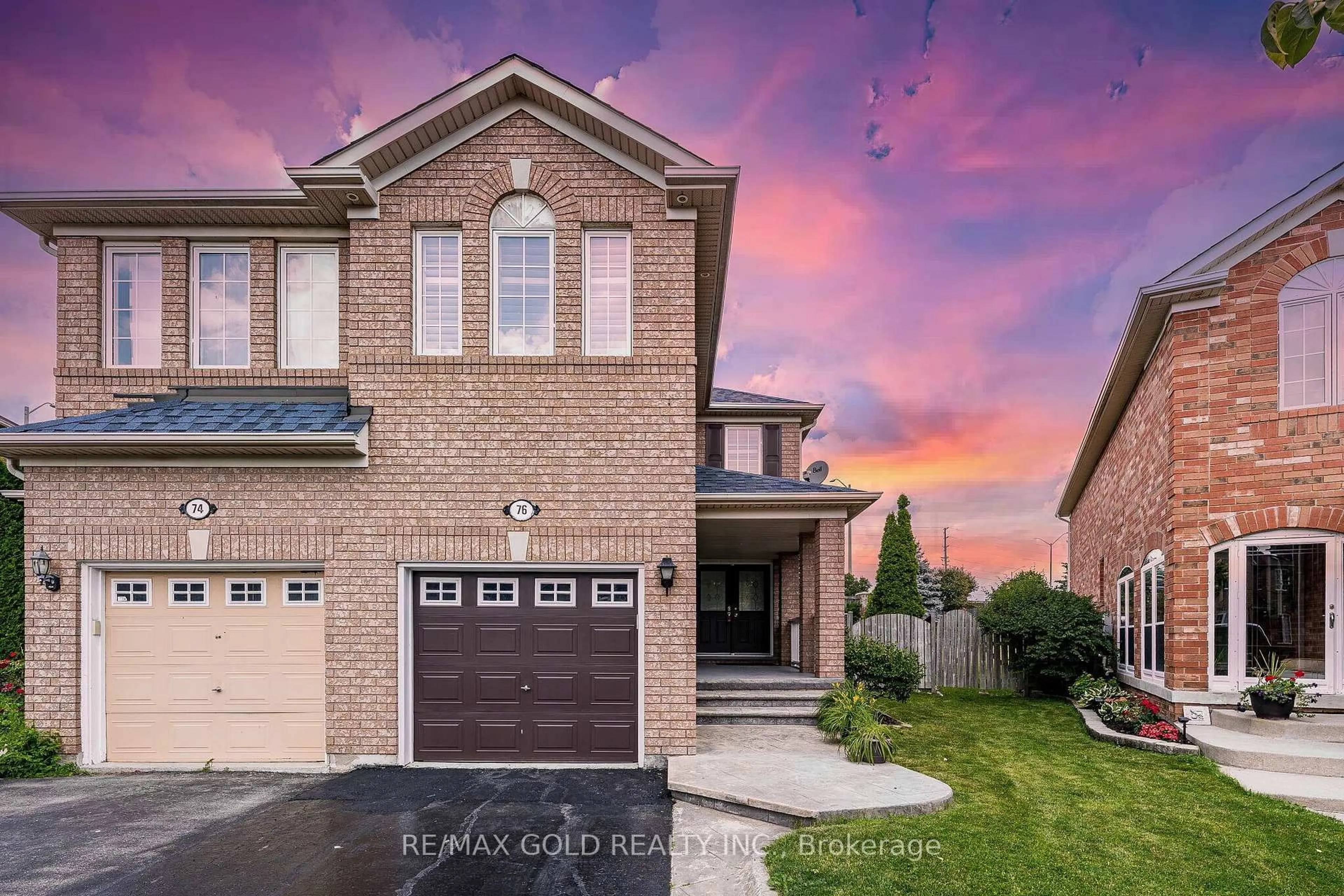 Home with brick exterior material, street for 76 Secord Cres, Brampton Ontario L6X 4Y8
