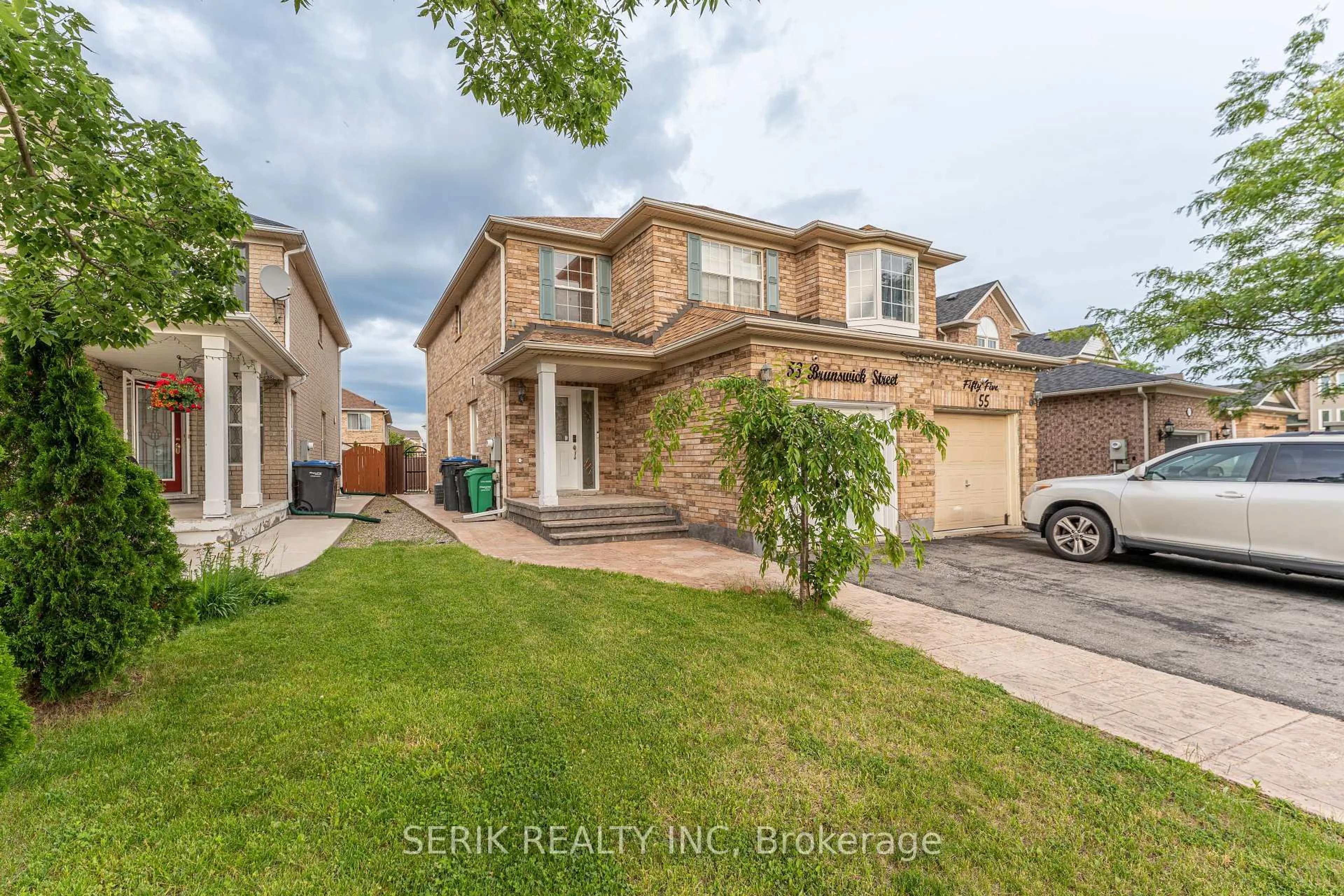 Home with brick exterior material, street for 53 Brunswick St, Brampton Ontario L6X 4Y4