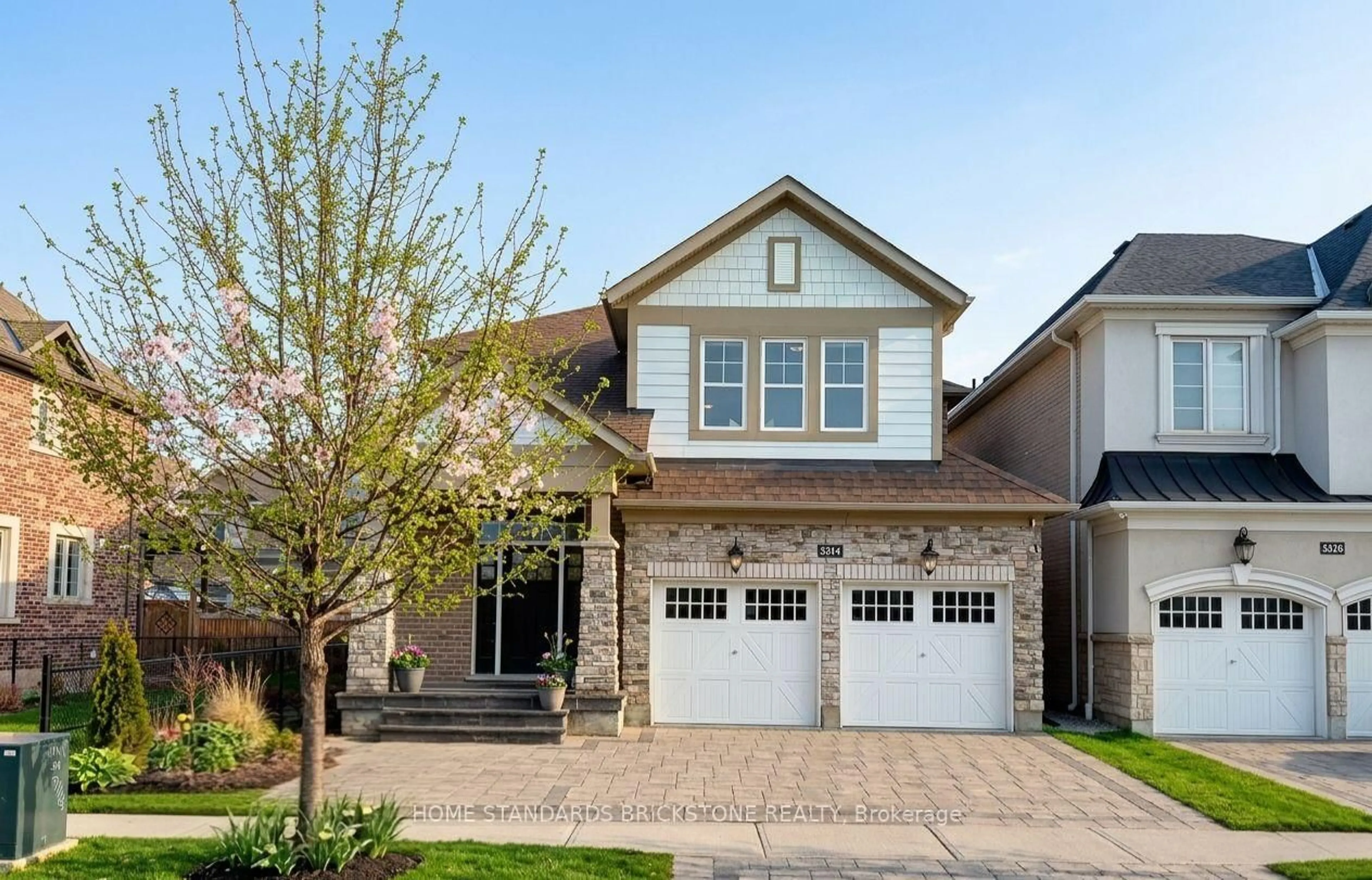 Home with brick exterior material, street for 3314 Mintwood Circ, Oakville Ontario L6H 0N6